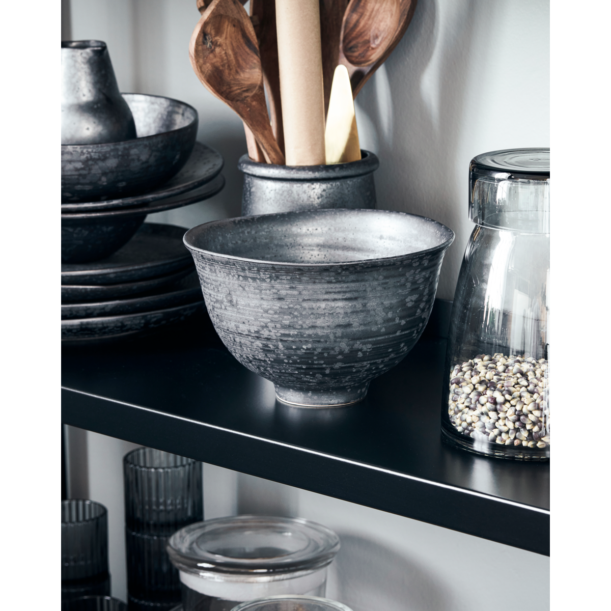 Tigela, hdpion, preto; marrom