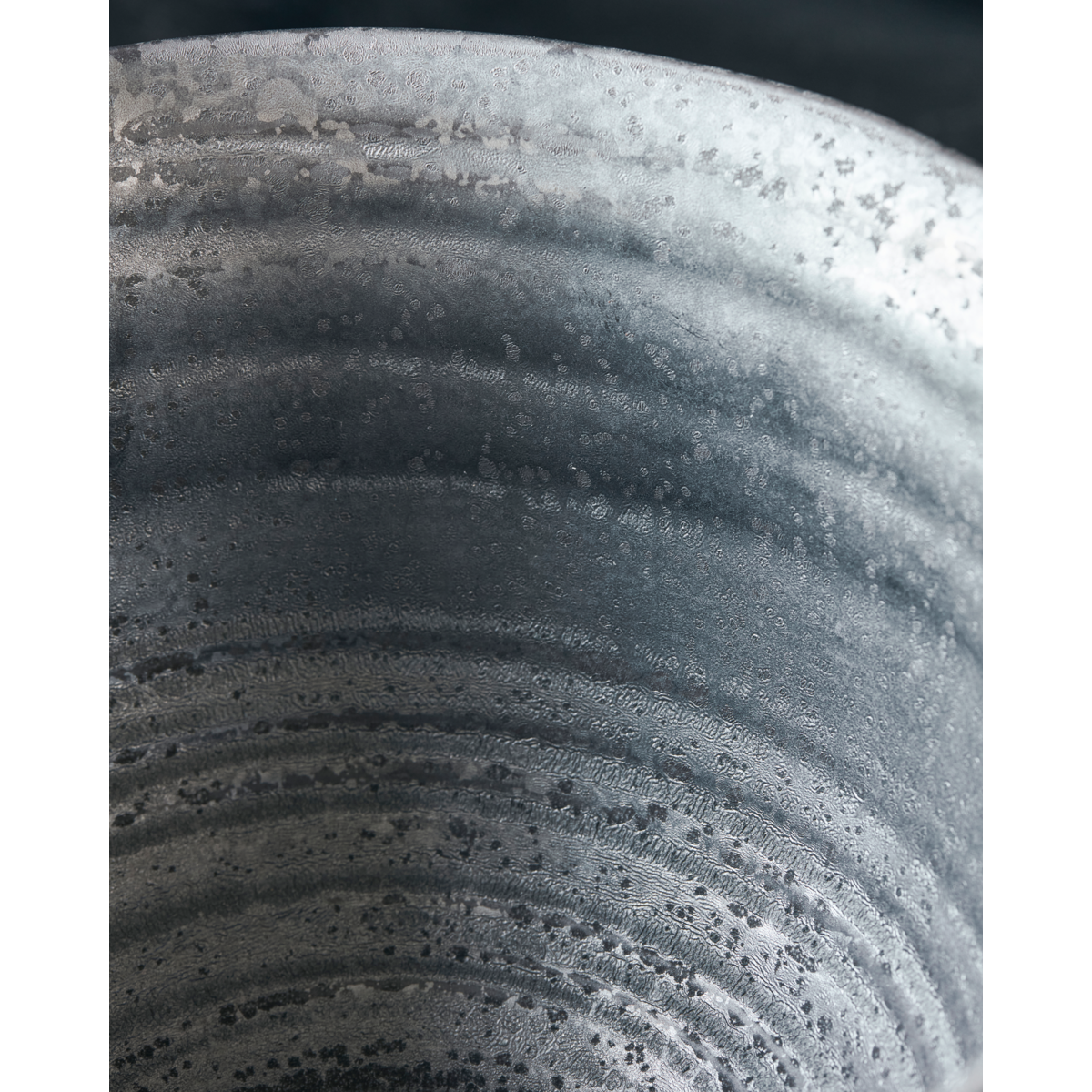 Tigela, hdpion, preto; marrom