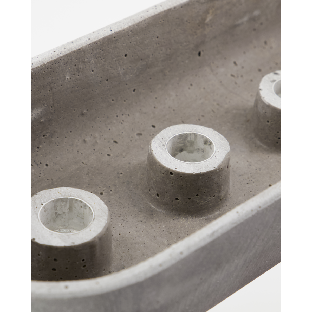 Castiçal, HDMarb, Cinza