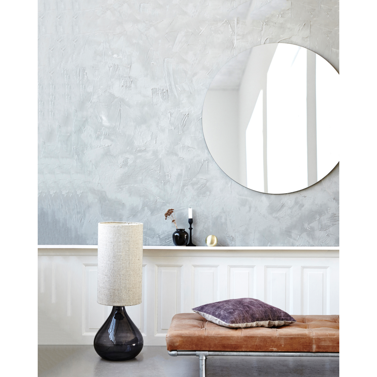 Espelho, paredes, pronto