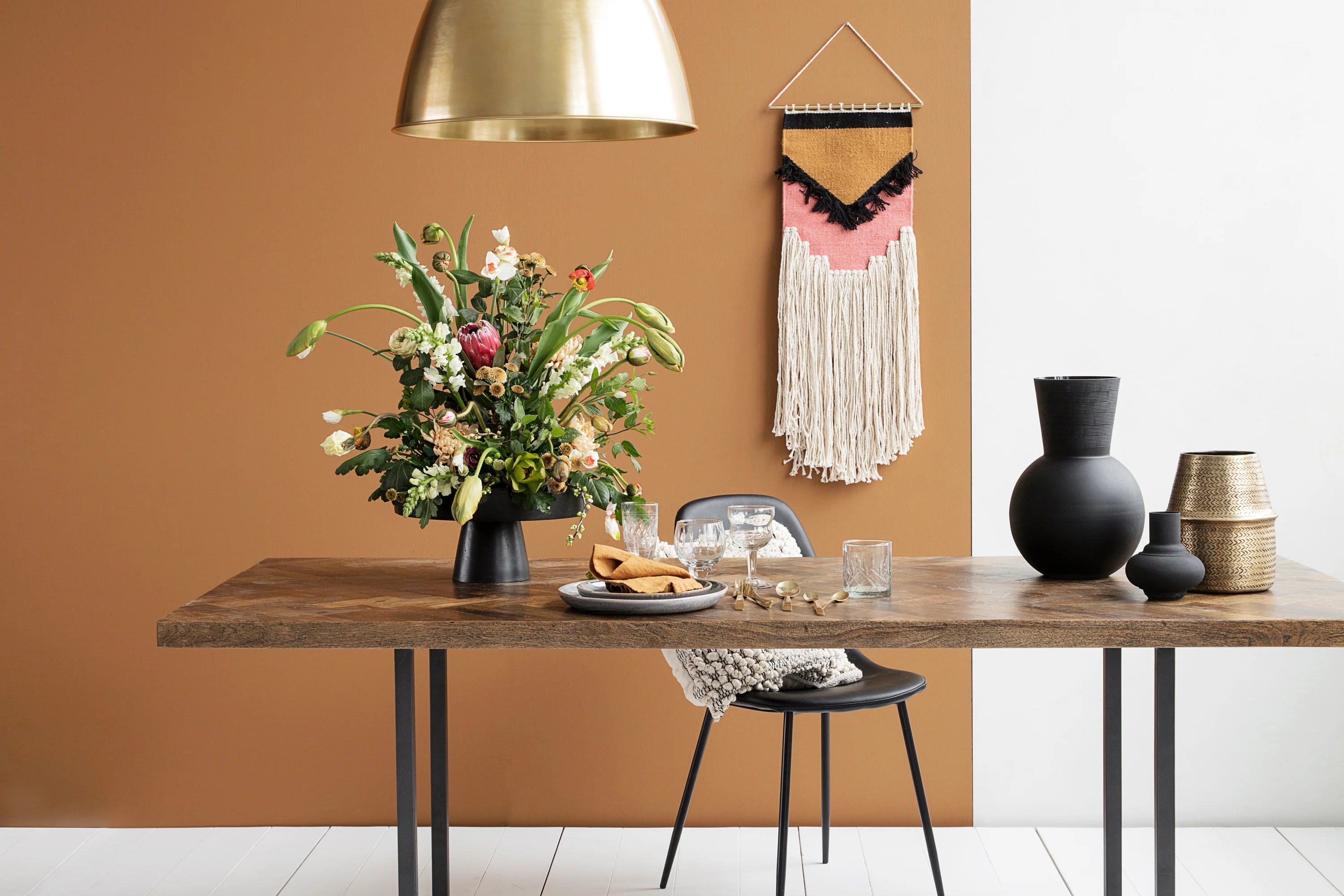 Decoração de casa, móveis de grife, lâmpadas e muito mais | Projete garagem
– DesignGaragen.dk