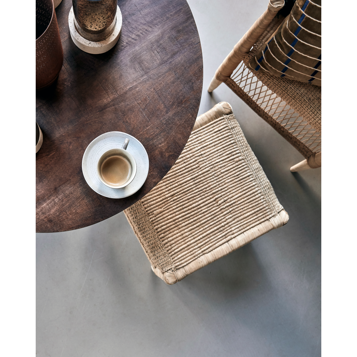 Disas, Hdrika, natureza