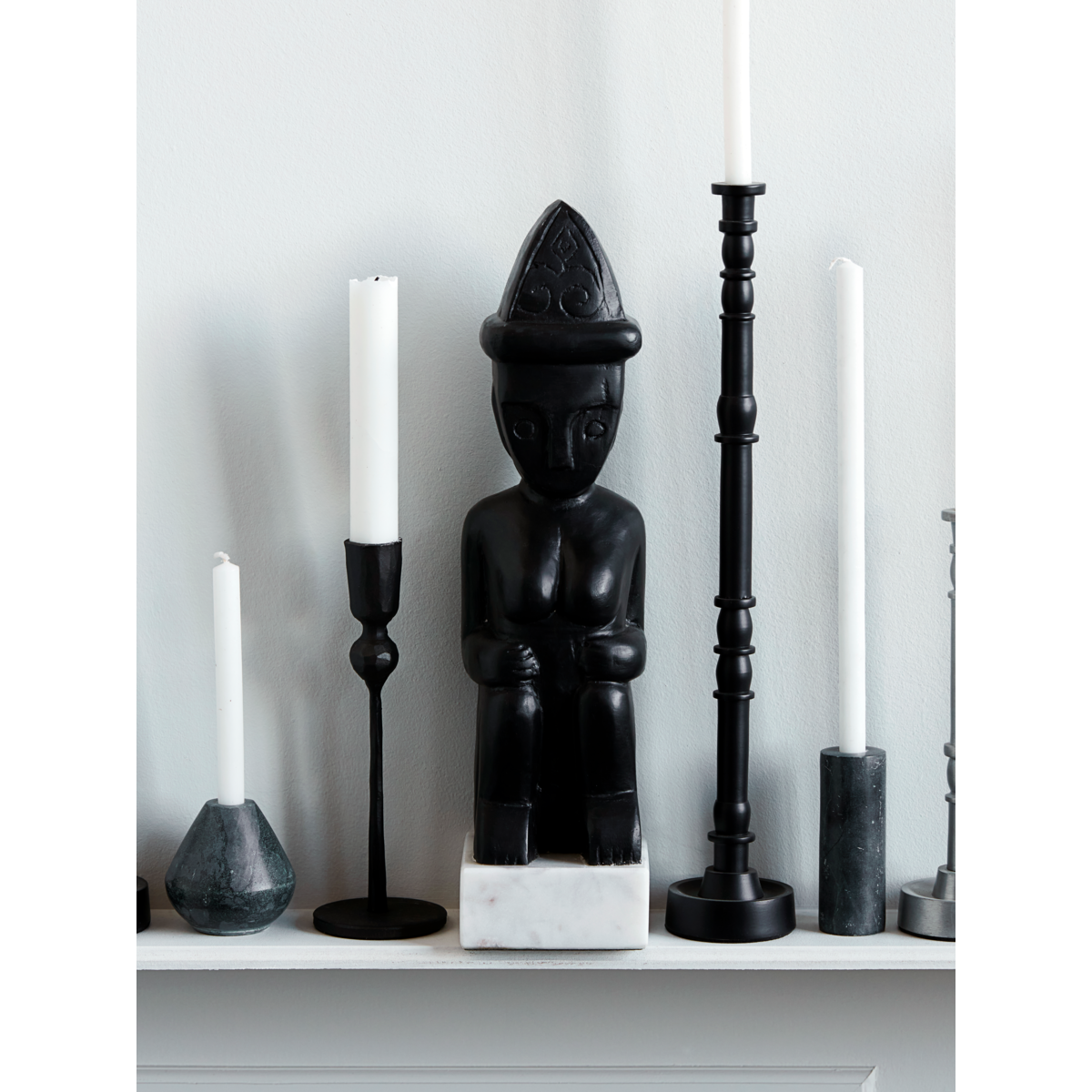 Obra de arte, HDDois sentados, Preto