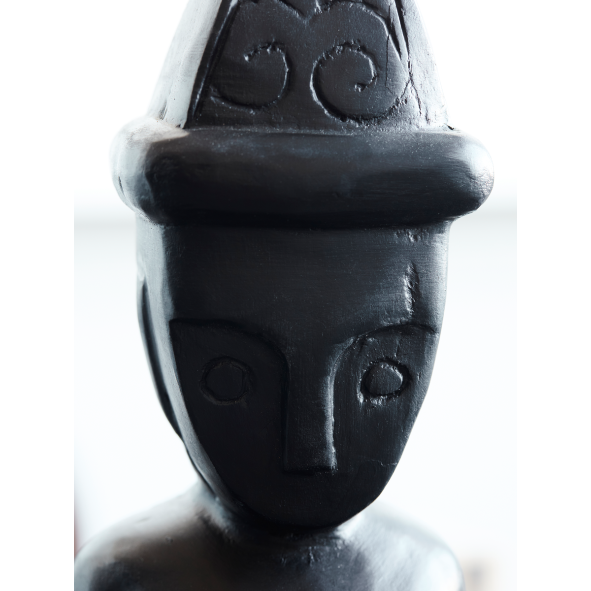 Obra de arte, HDDois sentados, Preto