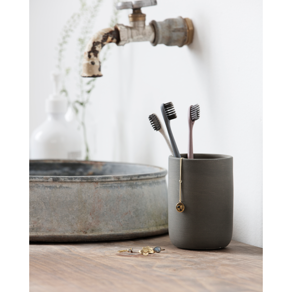 Escova de dentes, cinza; branco; Borgonha