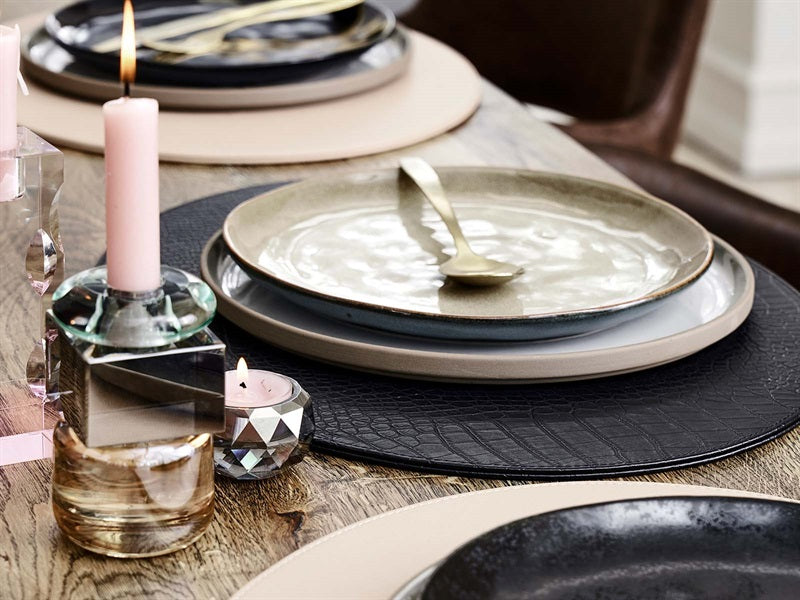 Tampa oval guardana // Padrão de mangueira preta