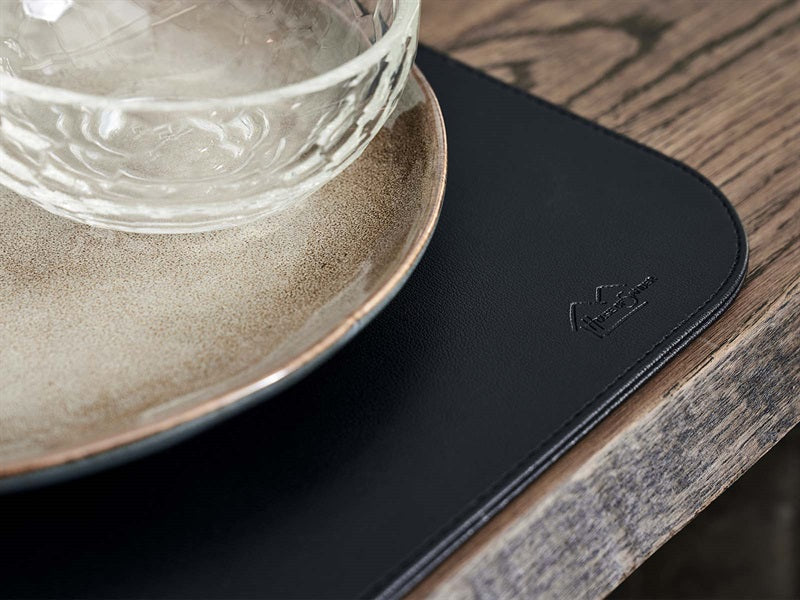 Toalha limpa // preto pu - duro