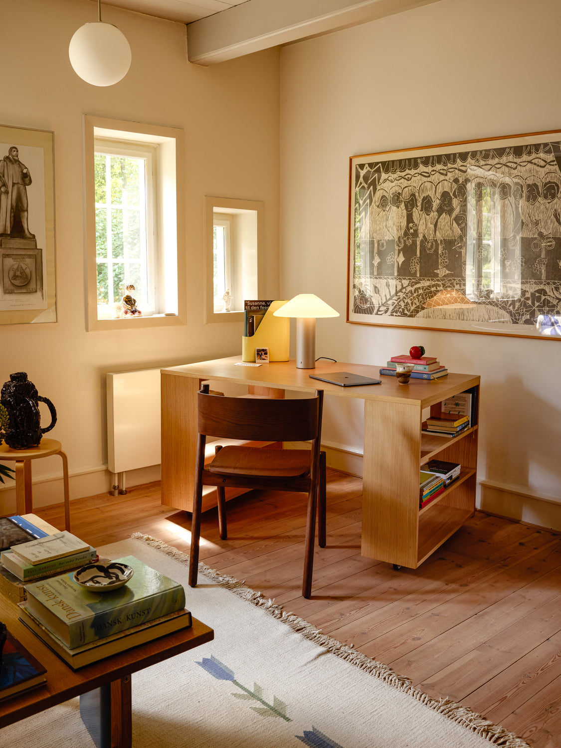 Cadeira de Jantar Oblíqua Marrom - 55x51xh80cm