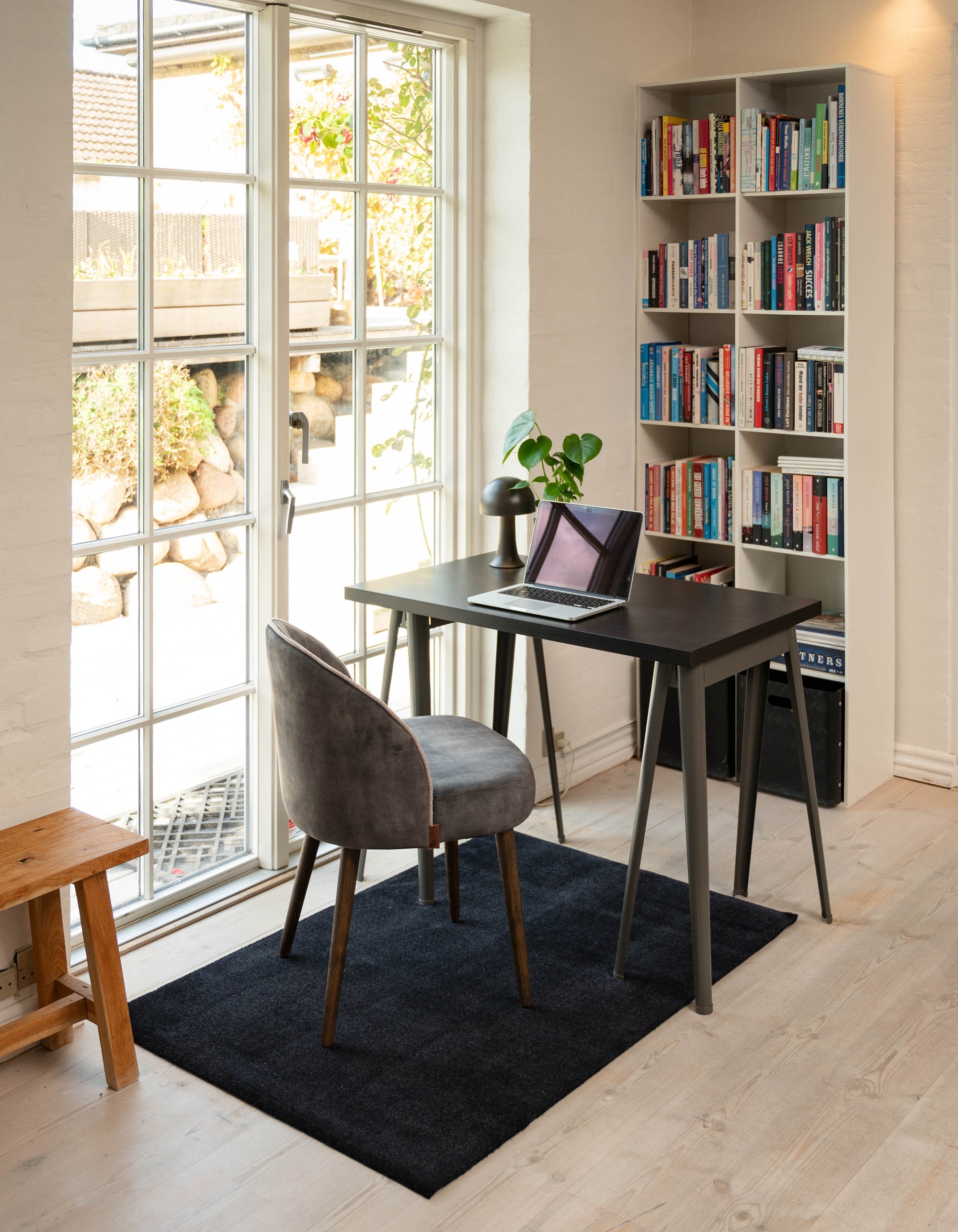 GULVMÅTTE 60 x 90 CM - UNI COLOR/BLACK - Tica Copenhagen - DesignGaragen.dk