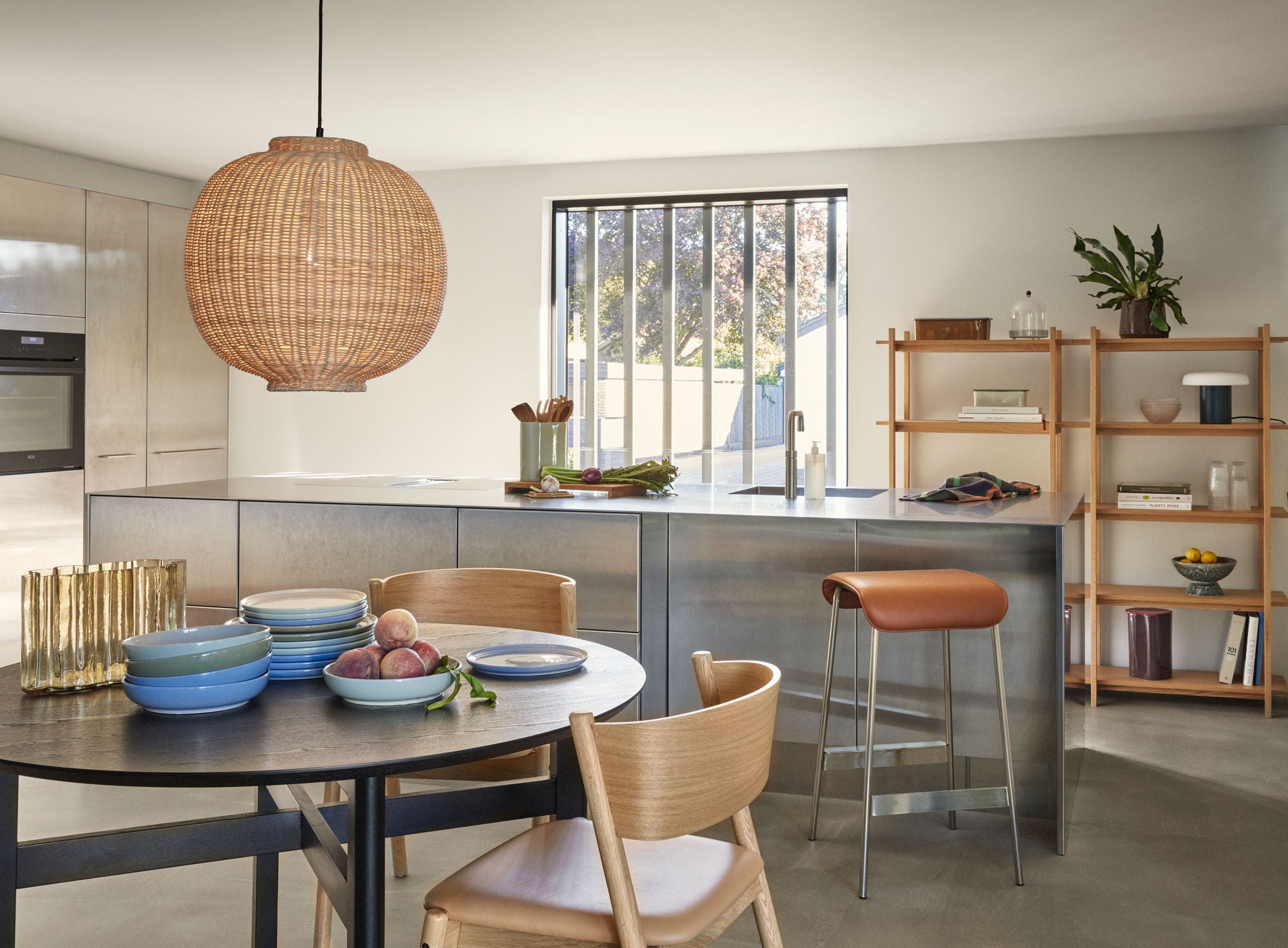 Banqueta de bar Hübsch Avenue Níquel/Marrom