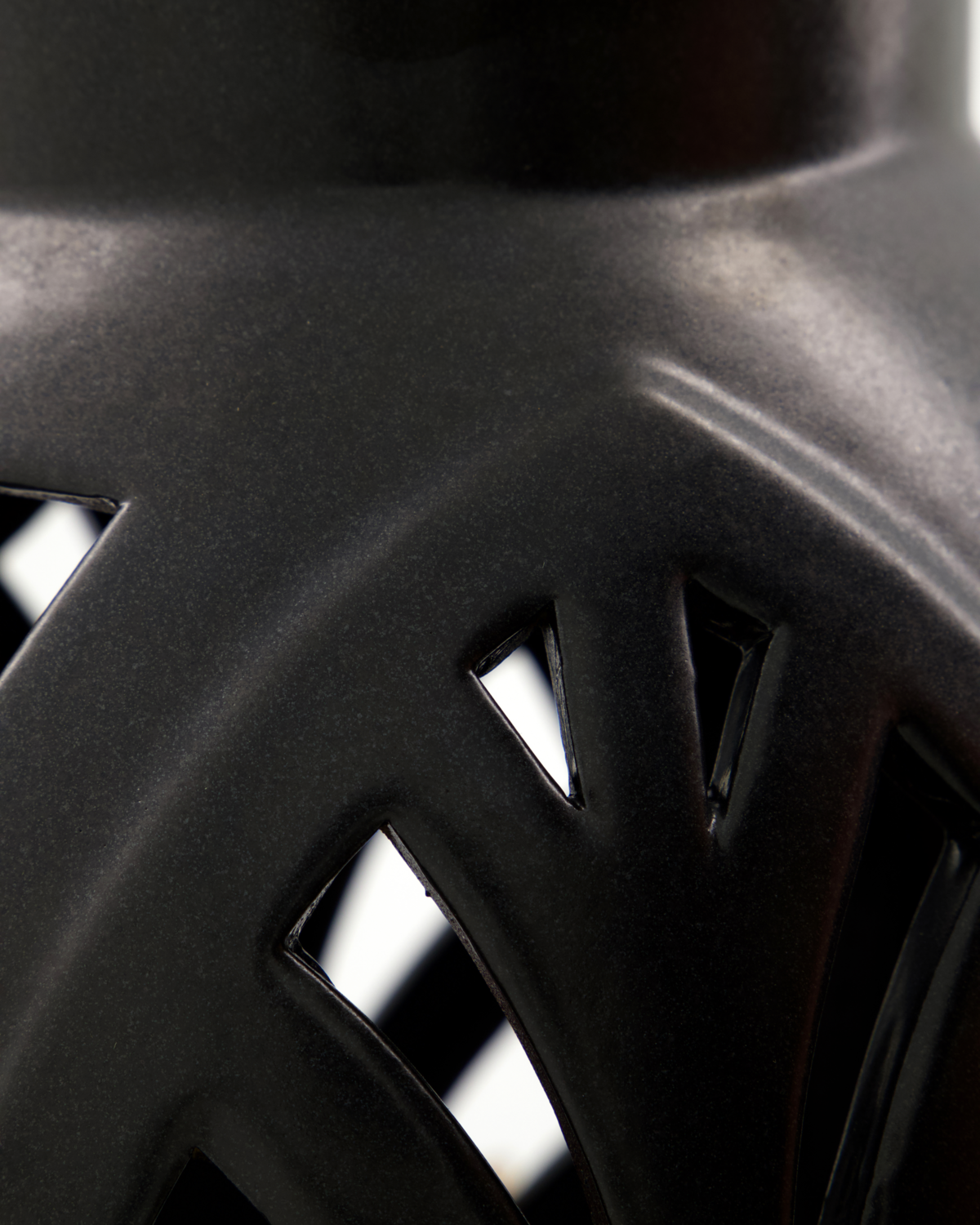 Lanterna, HDElm, Preta