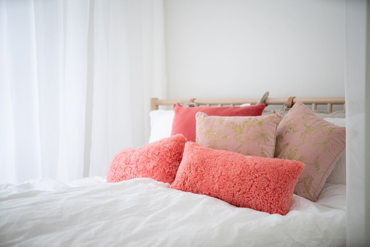 Almofada de pele de cordeiro | Pêlo curto | Nova Zelândia | Dupla Face | 30x60cm