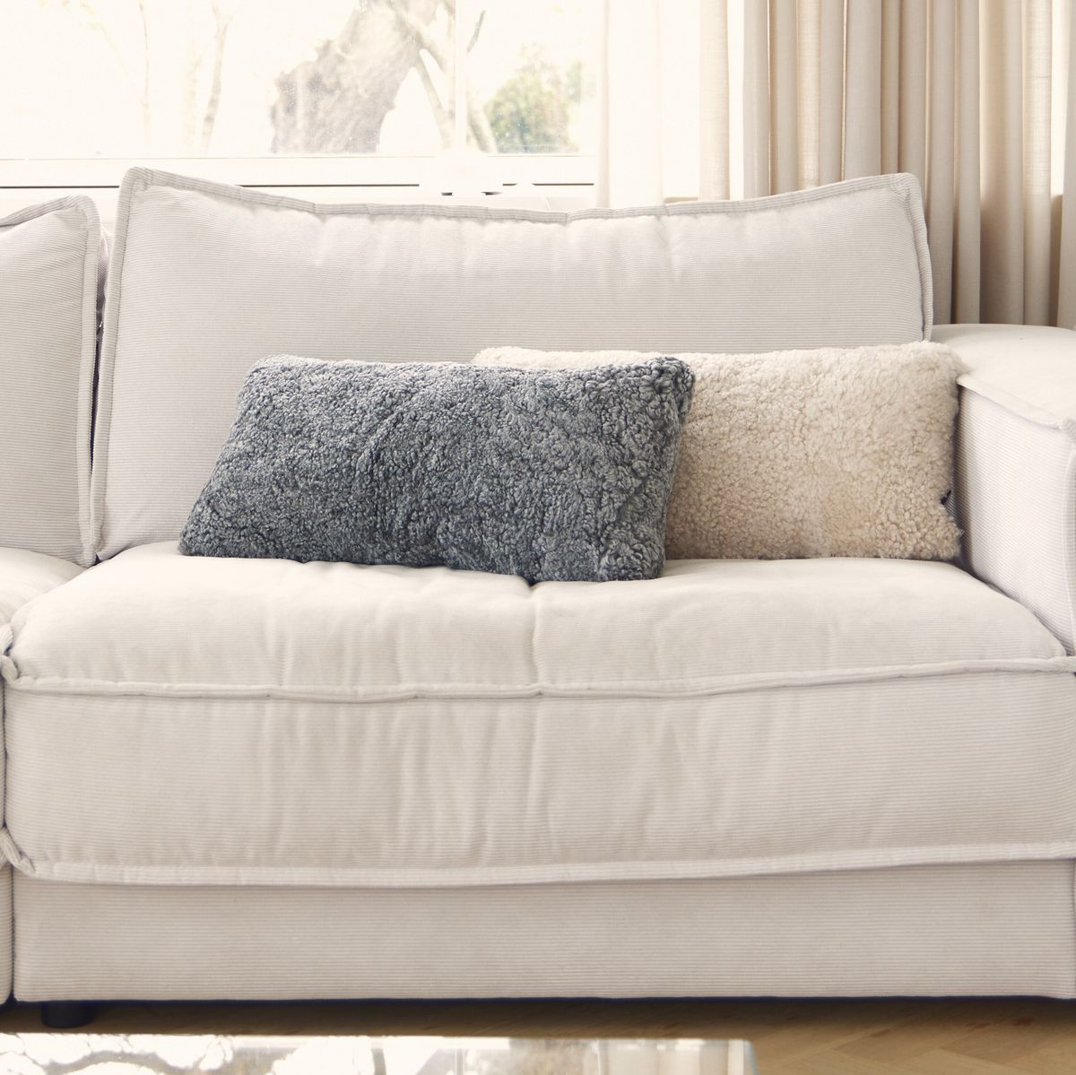 Almofada de pele de cordeiro | Pêlo curto | Nova Zelândia | Dupla Face | 30x60cm