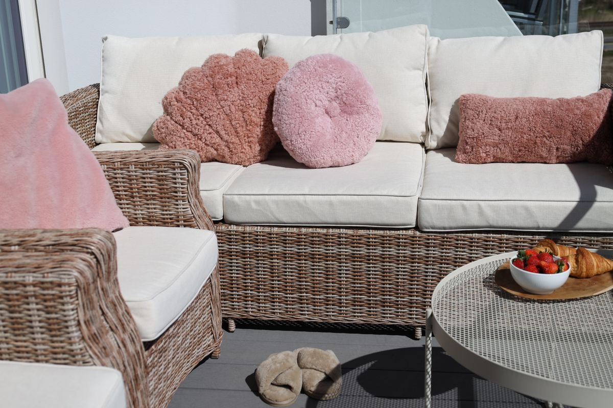 Almofada de pele de cordeiro | Pêlo curto | Nova Zelândia | Dupla Face | 30x60cm