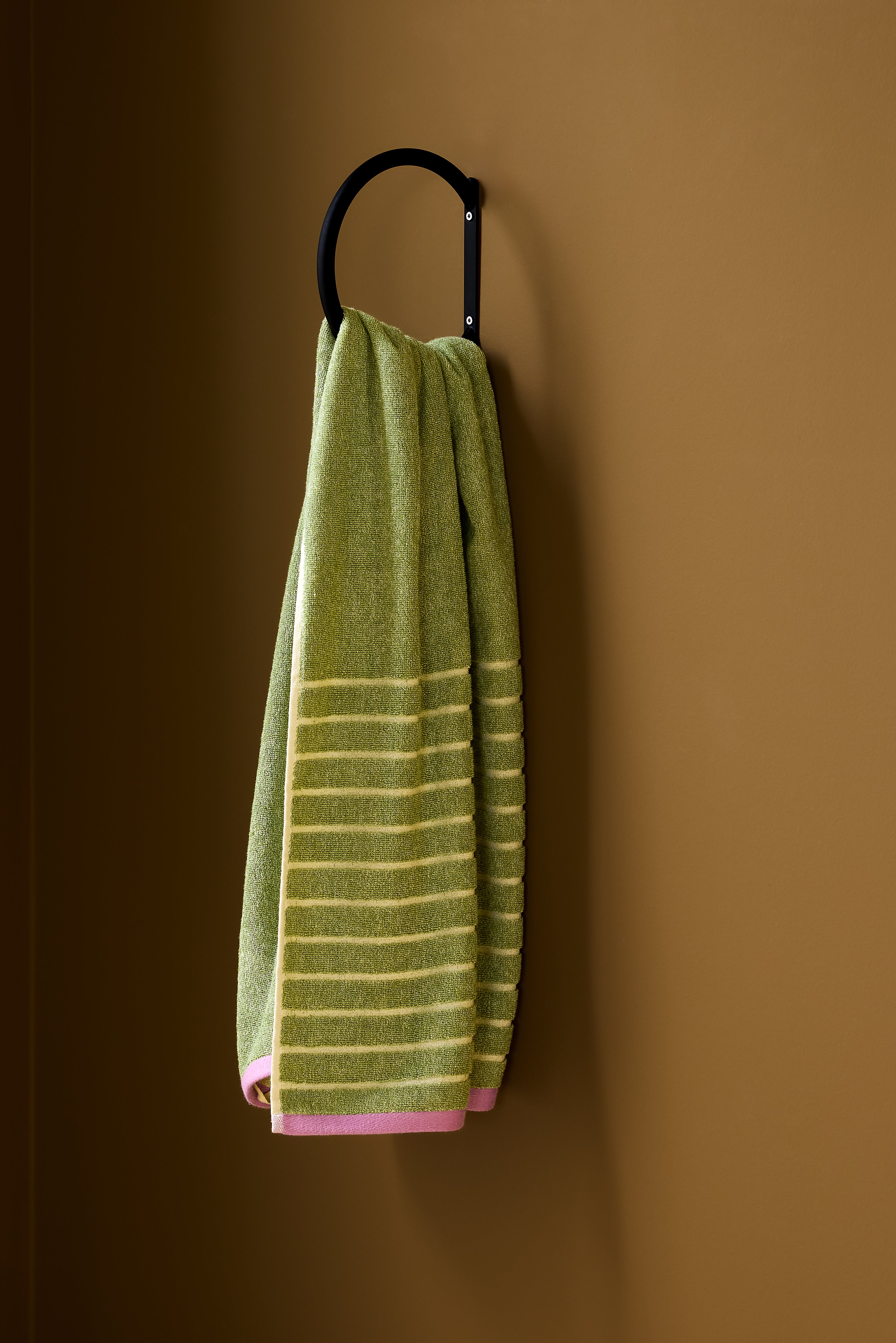 Aplicar Anel Toalha Preto - 21x18cm