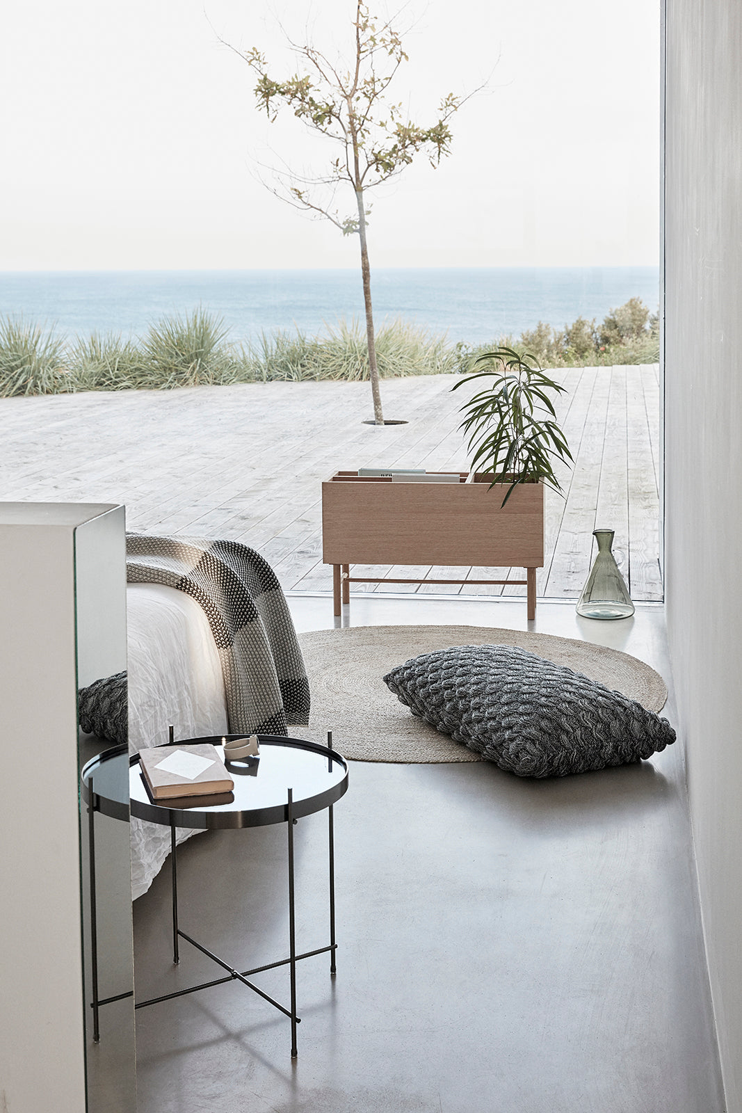 Refletir mesa lateral preto - Ø43xh45cm