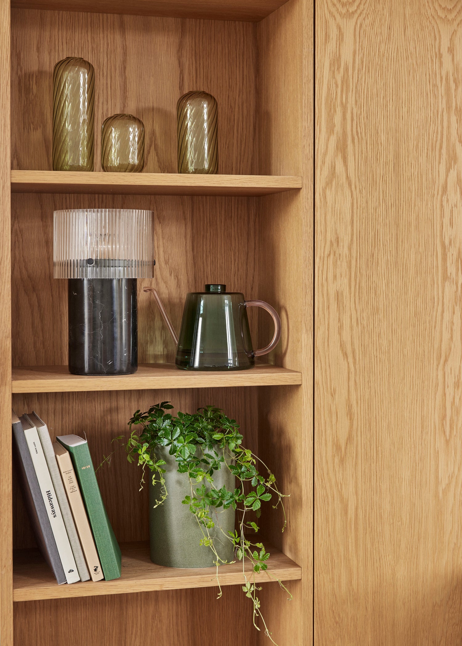 Jarro de água da flora verde escuro - 24x14xh14cm