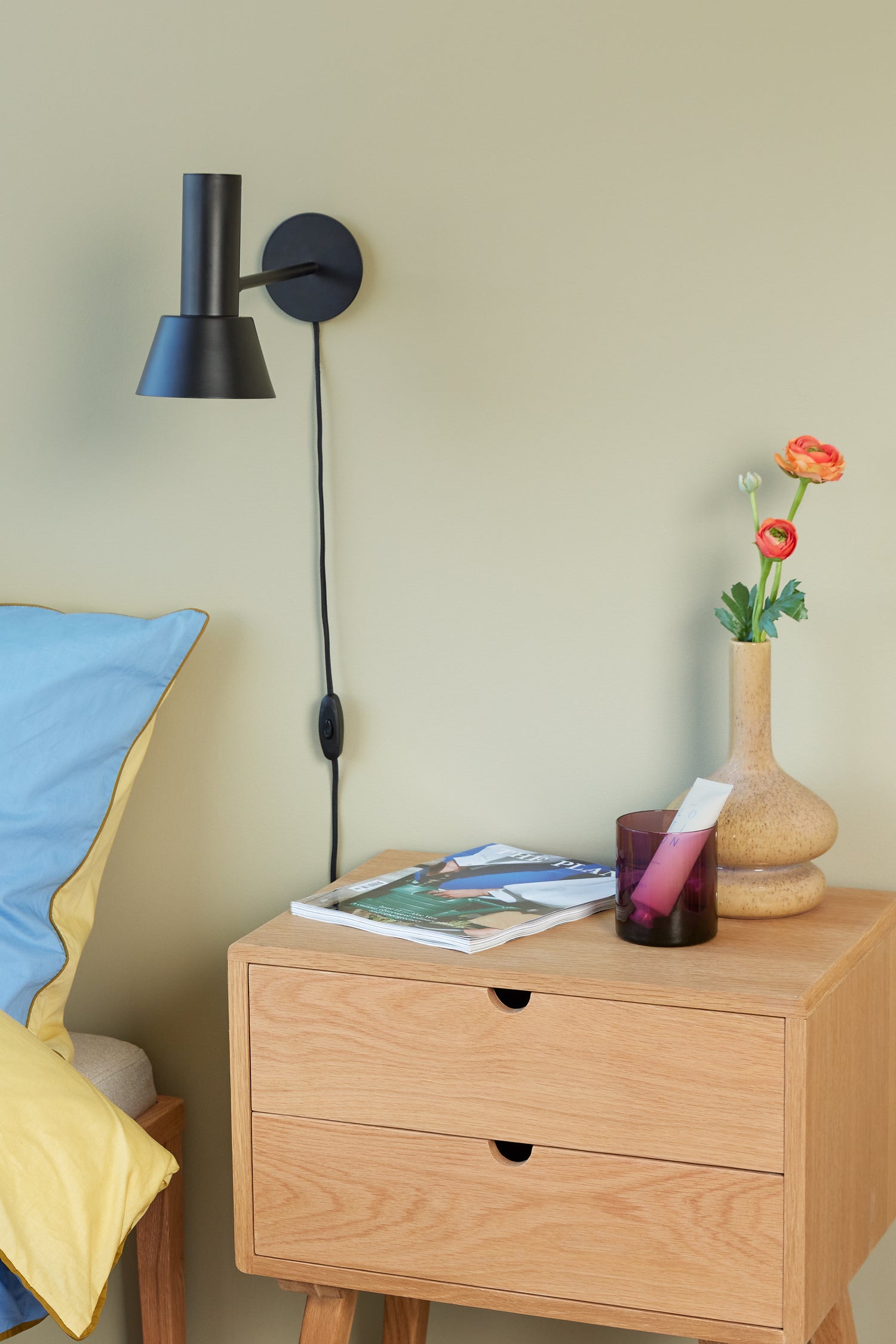 Toque em lâmpada de parede preta - 12x29xh20cm, e14