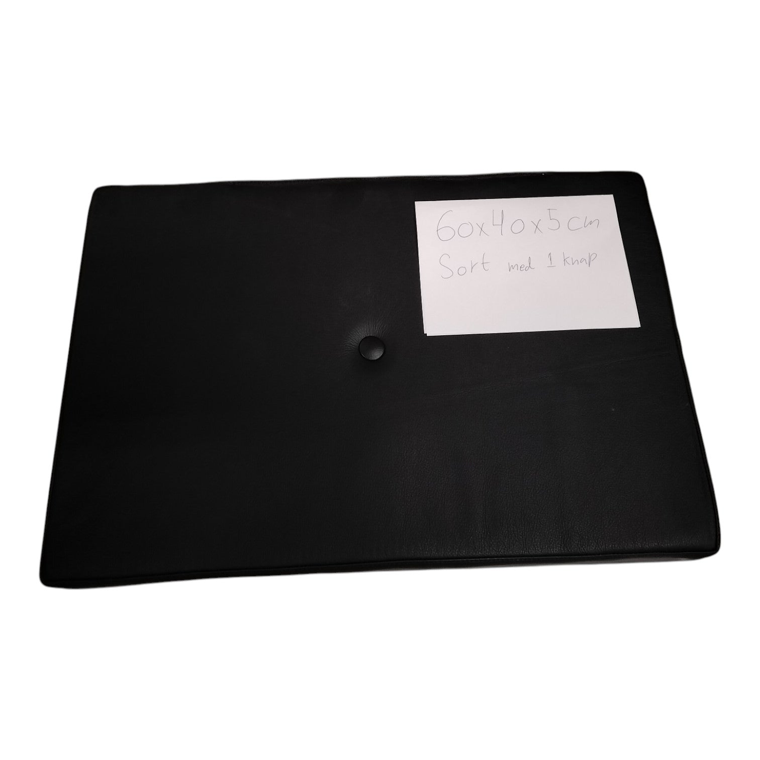 Seção residual - 60x40x5 cm com 1 botão em couro preto