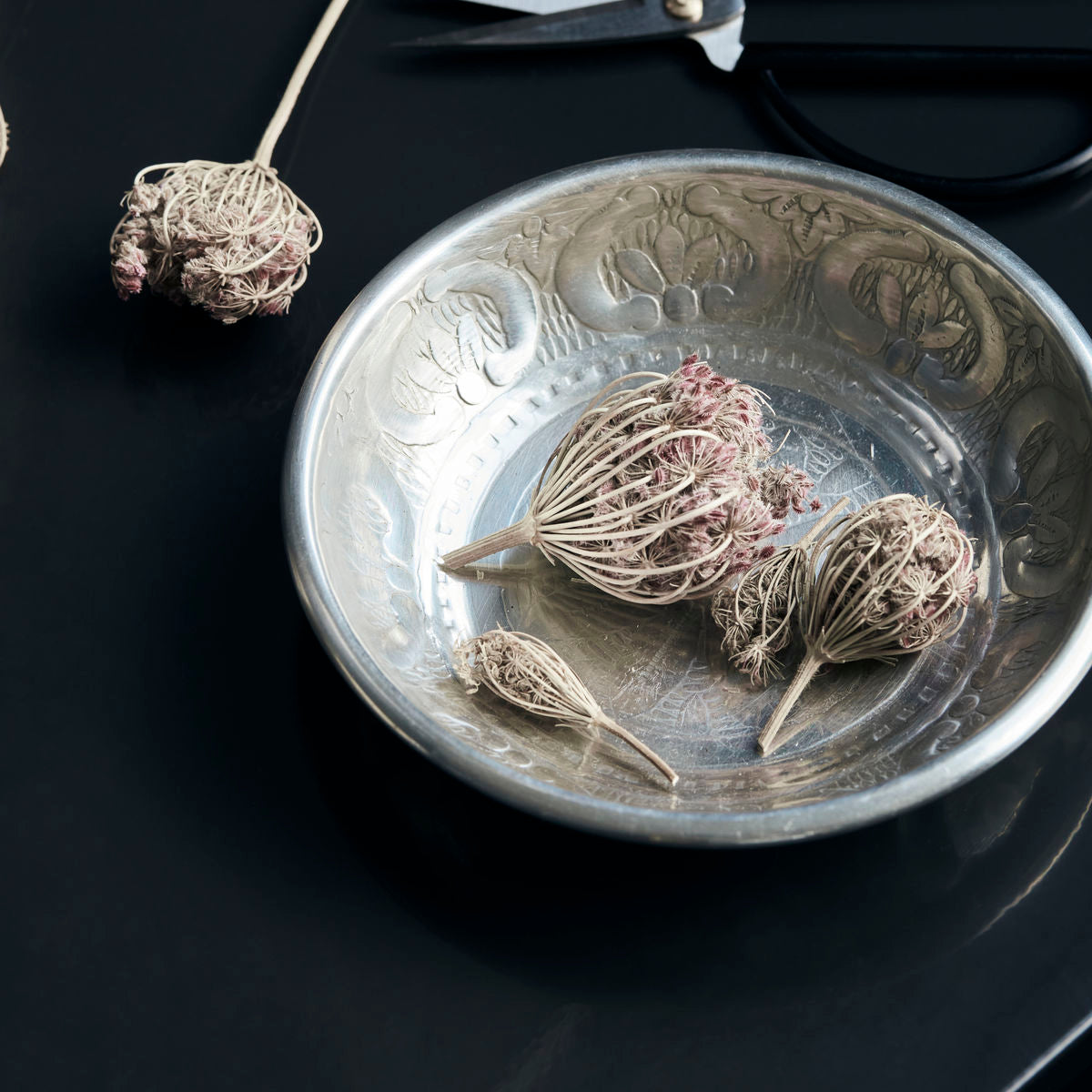 Médico da casa - Bakke, Tura, prata antiga - H: 3 cm, dia: 15 cm