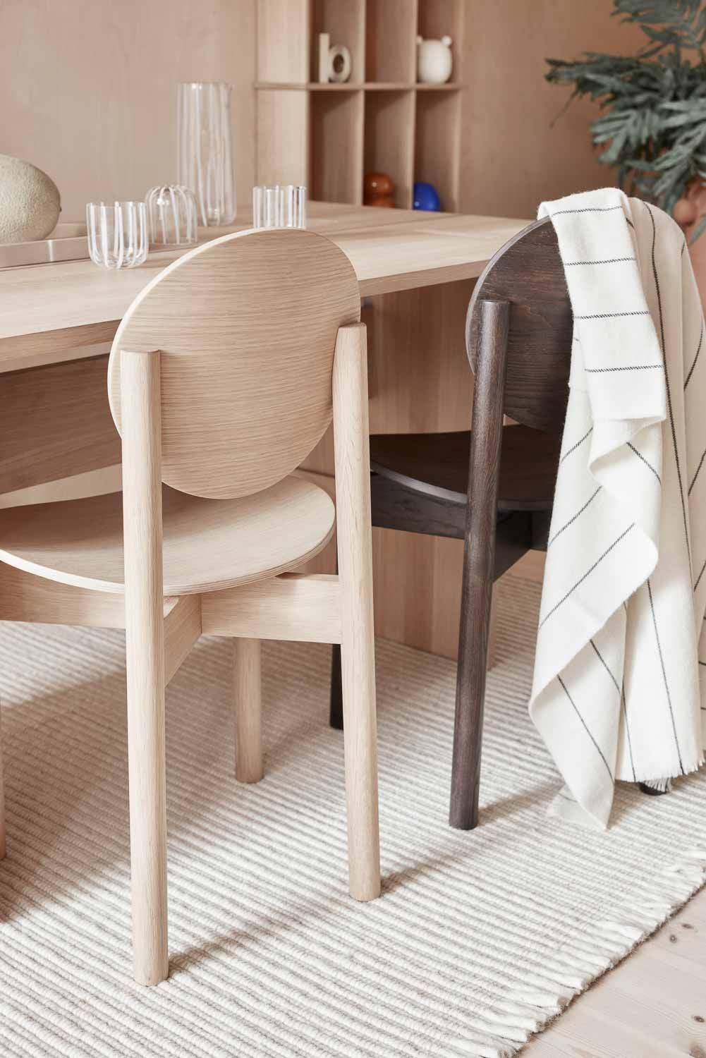 Oyoy Living Oy Dining Table Chair