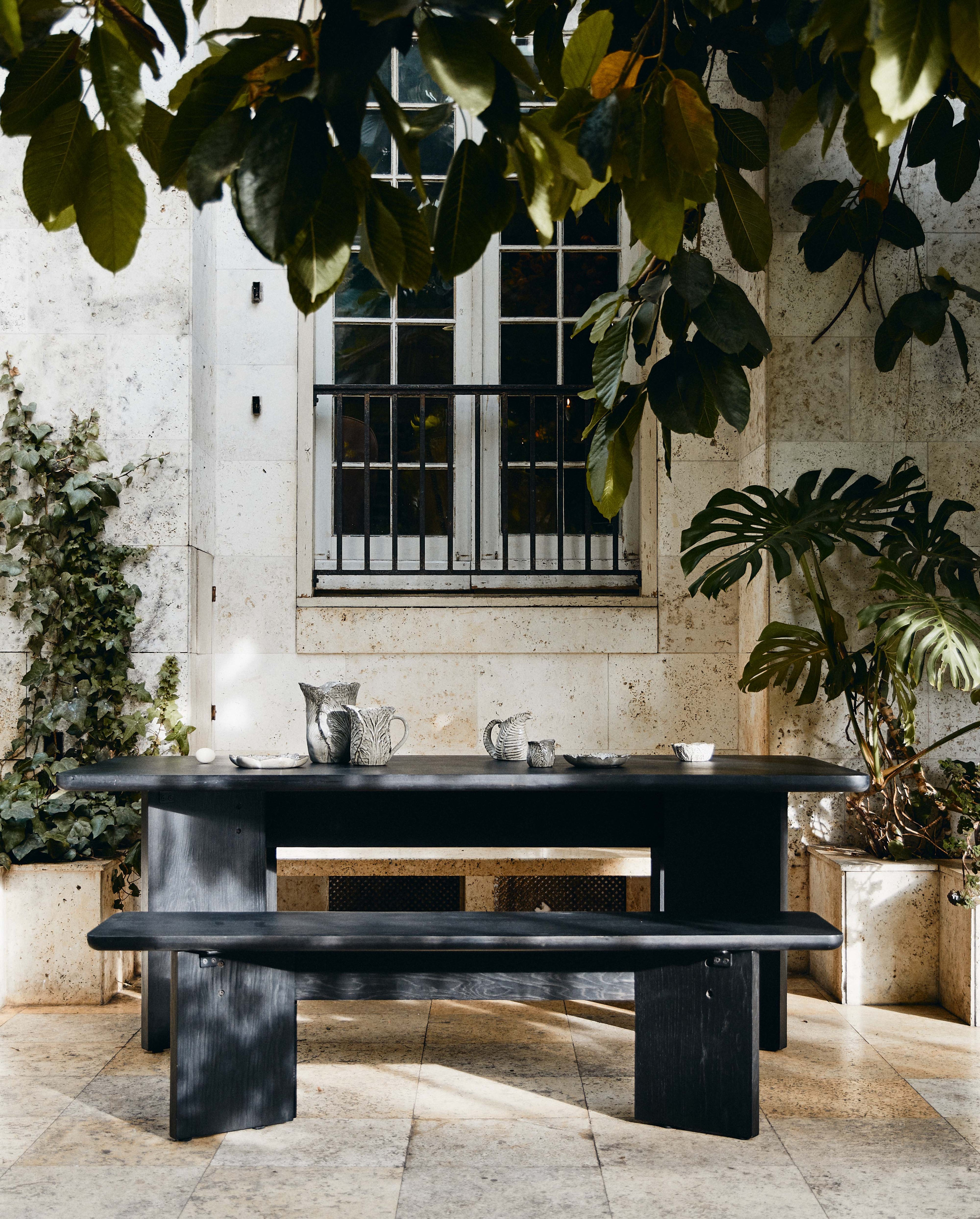 Mesa de jantar tisza em verniz - preto