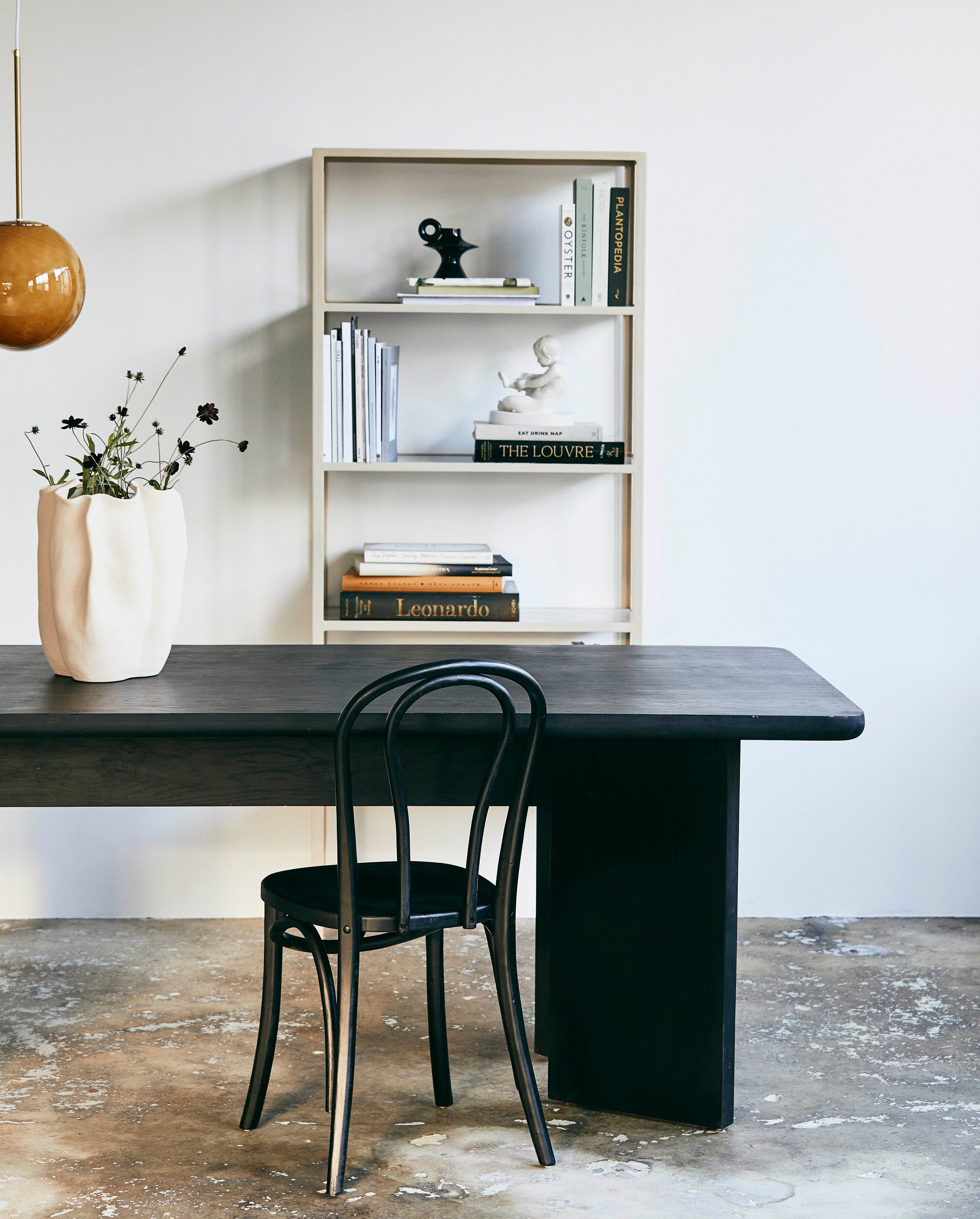 Mesa de jantar tisza em verniz - preto