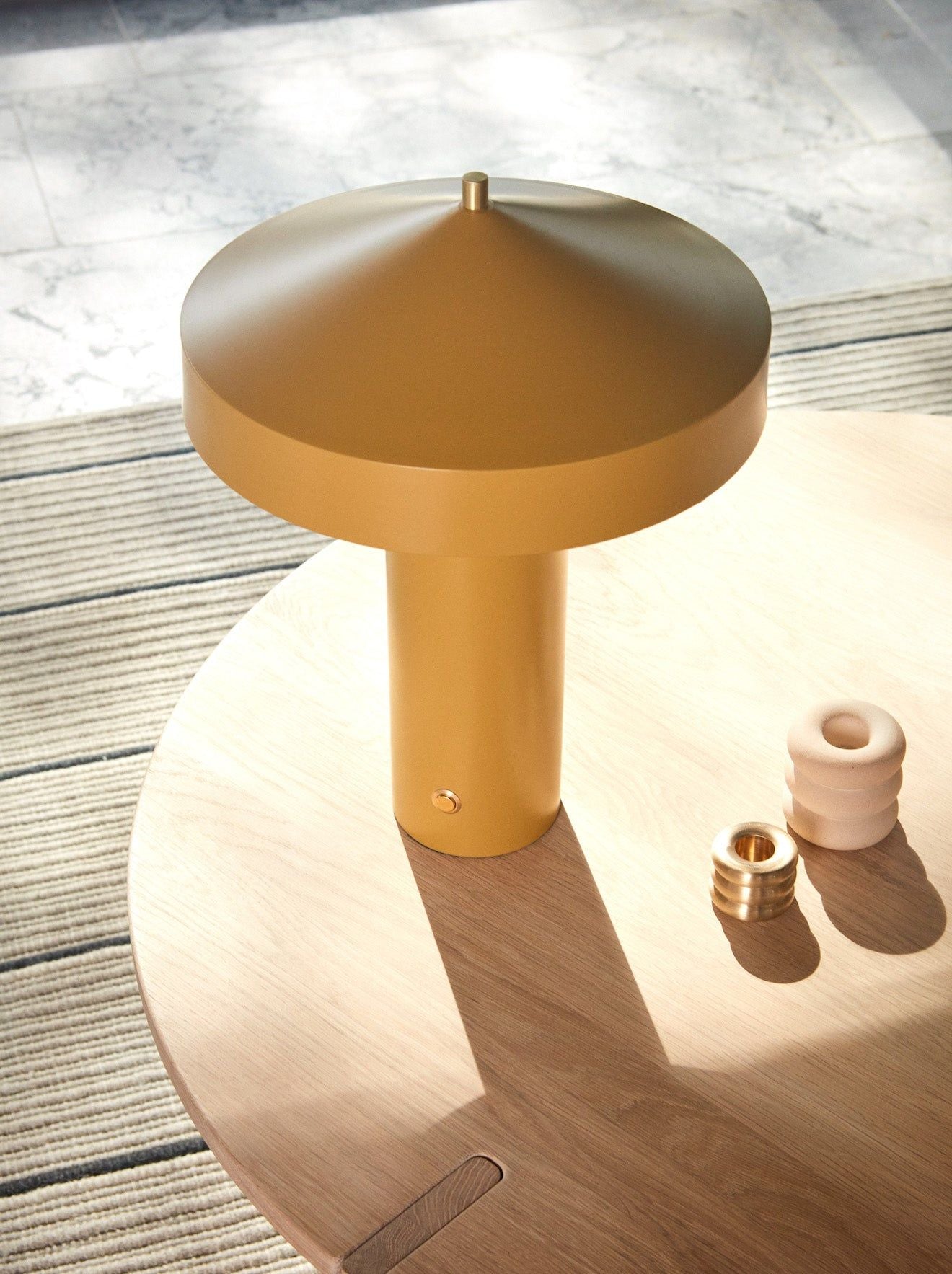 Oyoy Living Hatto Table Lamp (UE)
