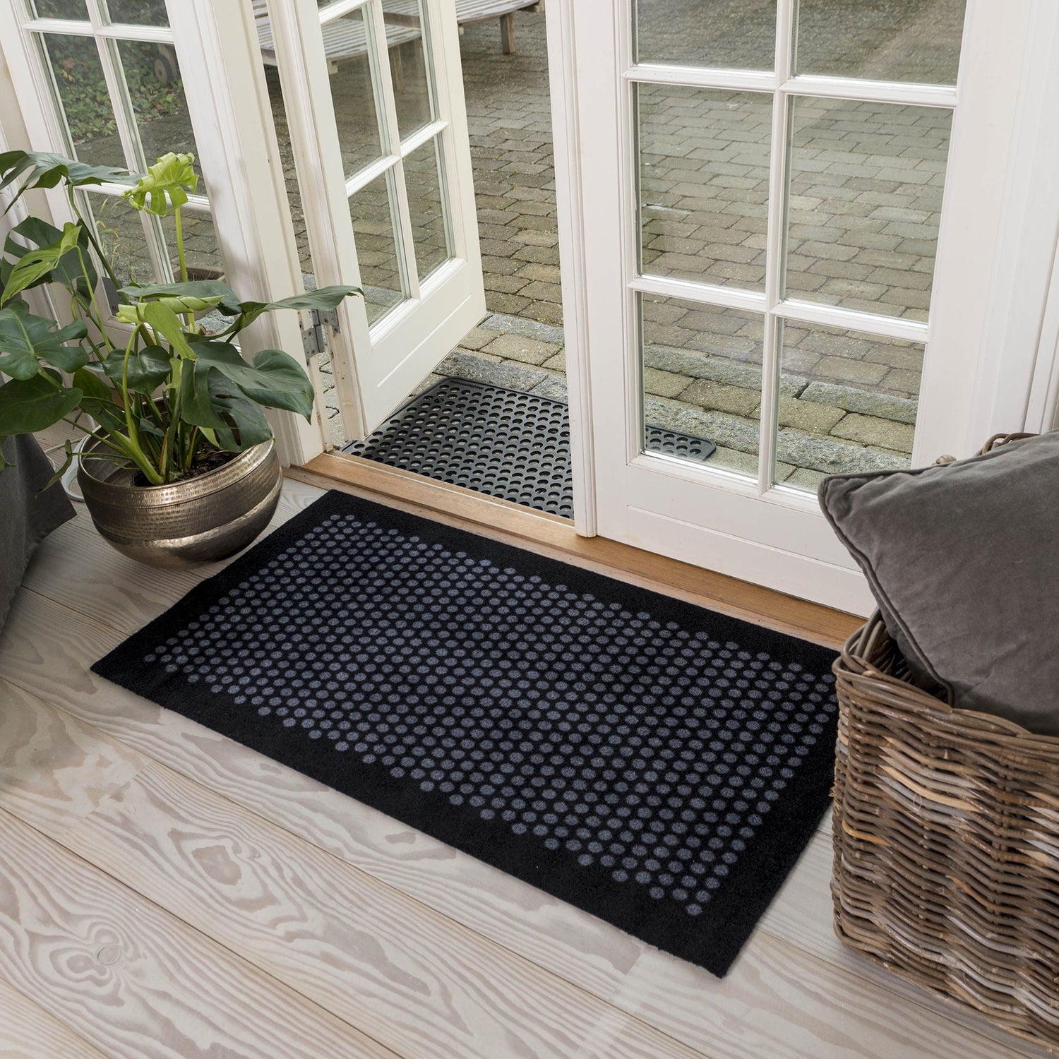 DØRMÅTTE 60 x 90 cm - DOT - Tica Copenhagen - DesignGaragen.dk