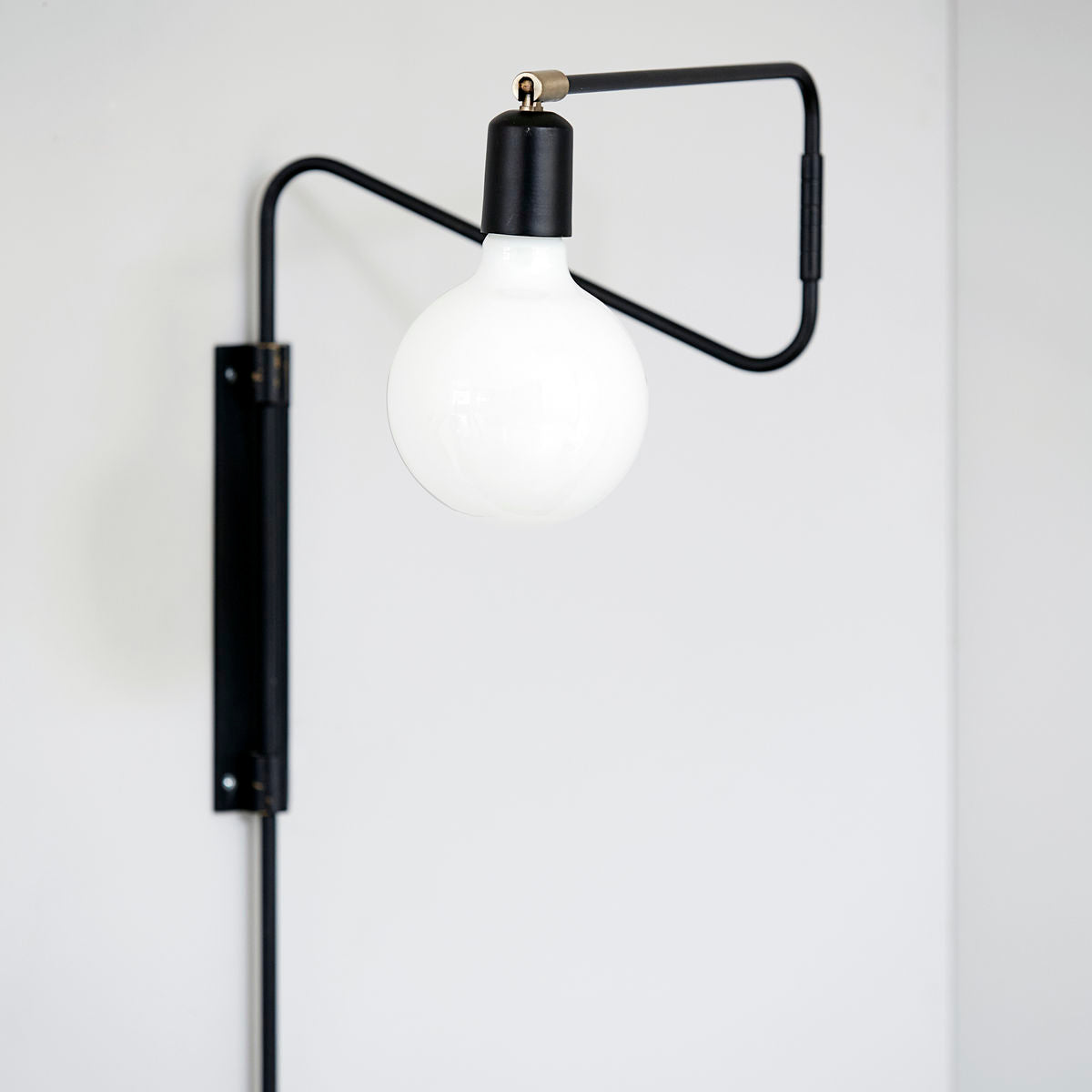 House Doctor-LED pære, White Decoration-dia: 12.5 cm - House Doctor - DesignGaragen.dk