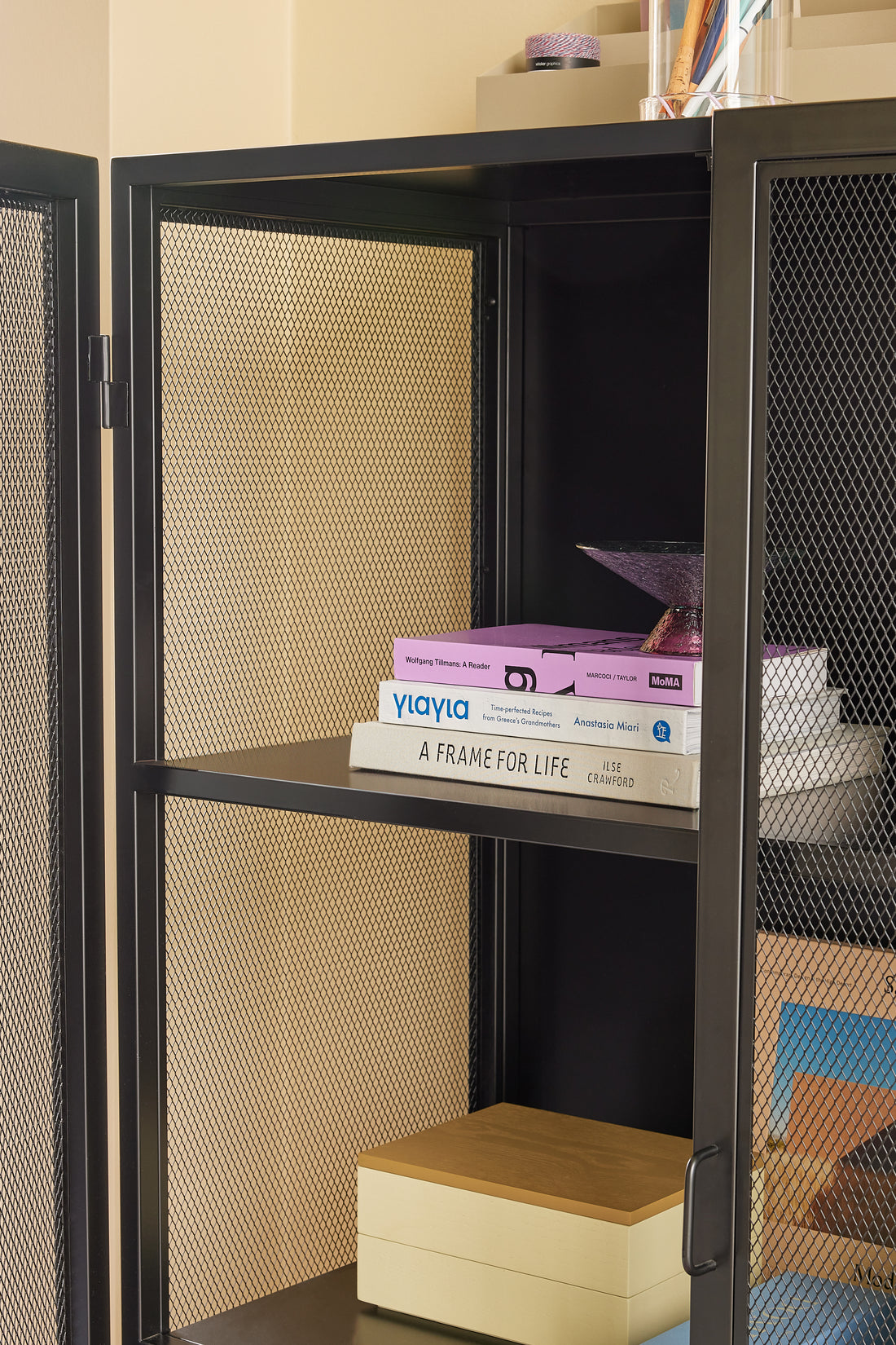 Colaboração de borda dupla preta - 100x45xh150cm