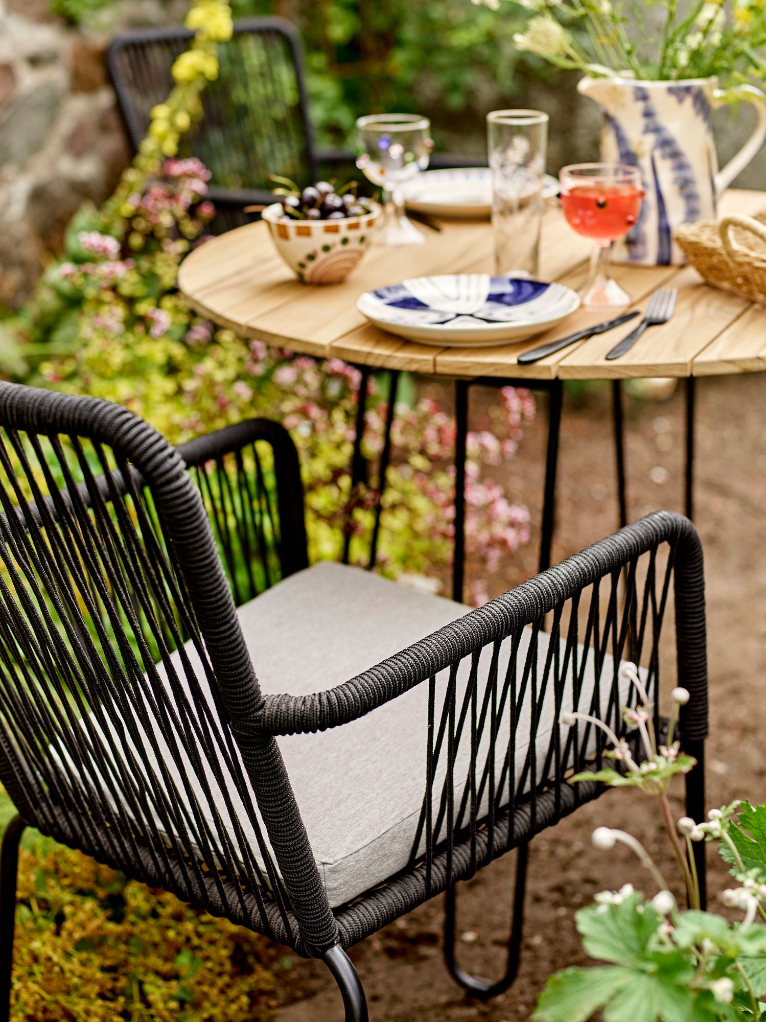 Bloomingville Molito Dining Table, Nature, FSC®100%, teca
