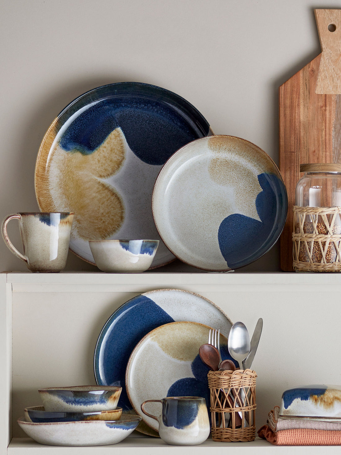 Conjunto de serviços de mesa de Bloomingville Jules, cinza, grés