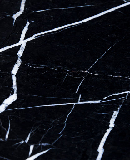 Tabela lateral bruta preto/natureza - 60x40xh42cm