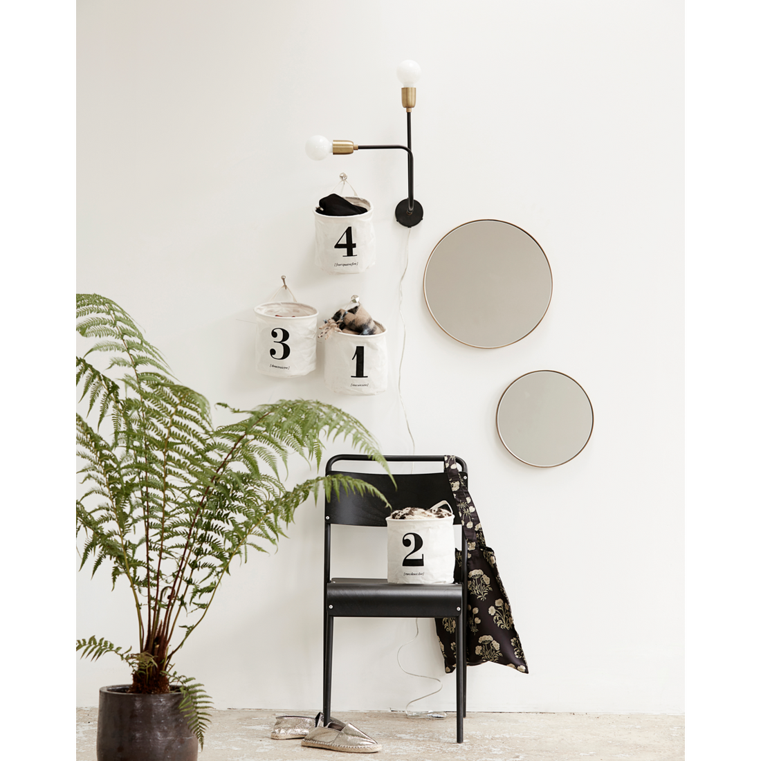 Lâmpada de parede, hdmolecular, preto; Latão