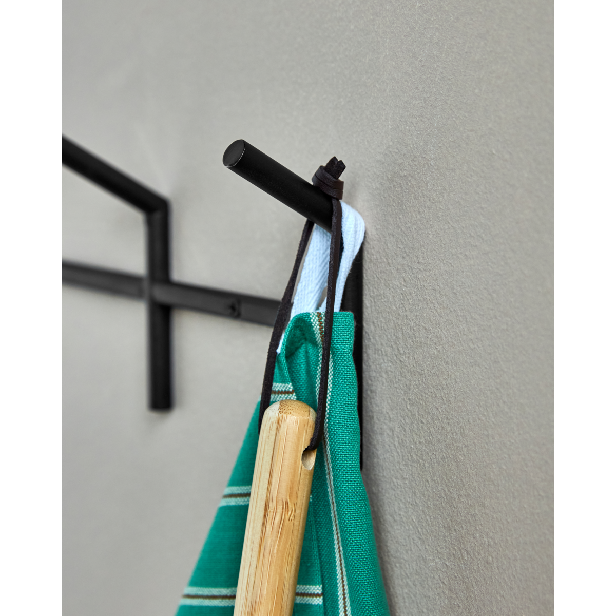 Knake, hdparo, preto