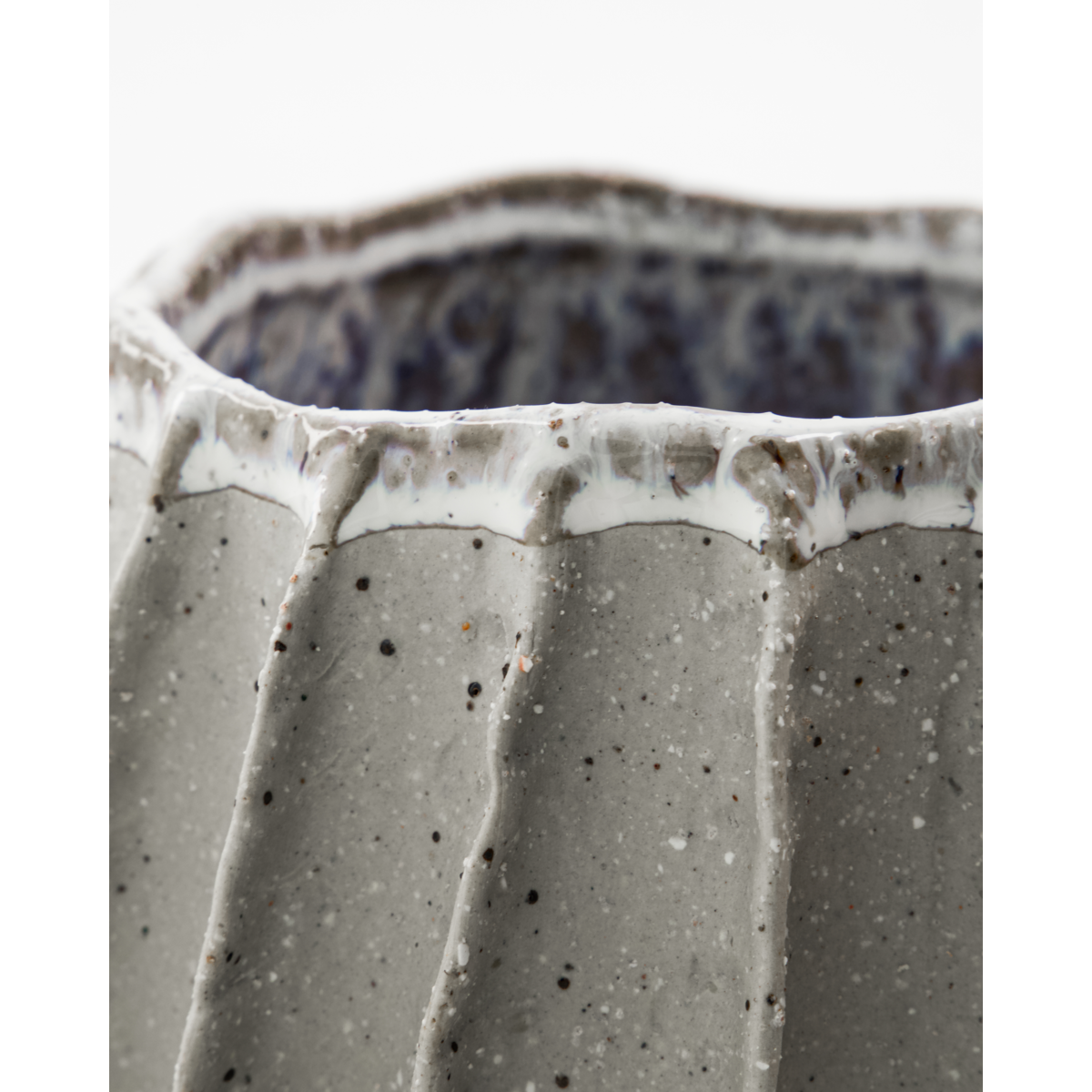 Pote de ervas, hdshell, cinza; bege