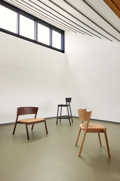 Assento oblíquo da poltrona  Castanho escuro - 64x64xh75cm