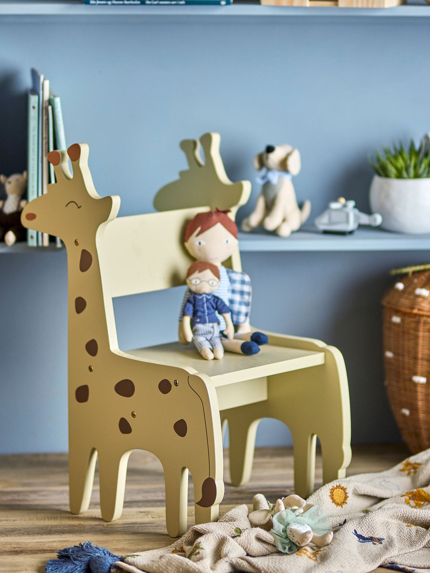 Bloomingville Mini Ibber Chair, Gray, FSC®100%, MDF