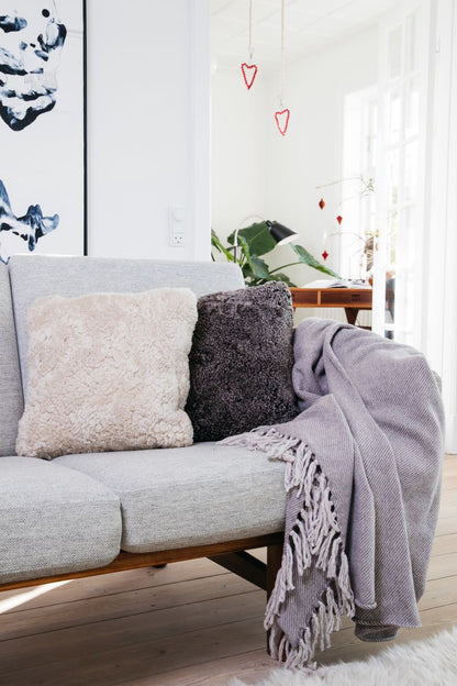 Almofada de pele de cordeiro | Pêlo curto | Nova Zelândia | Dupla Face | 40x40cm