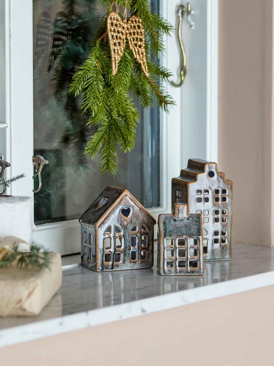 Bloomingville Kalia Lighthouse Stage, marrom, grés