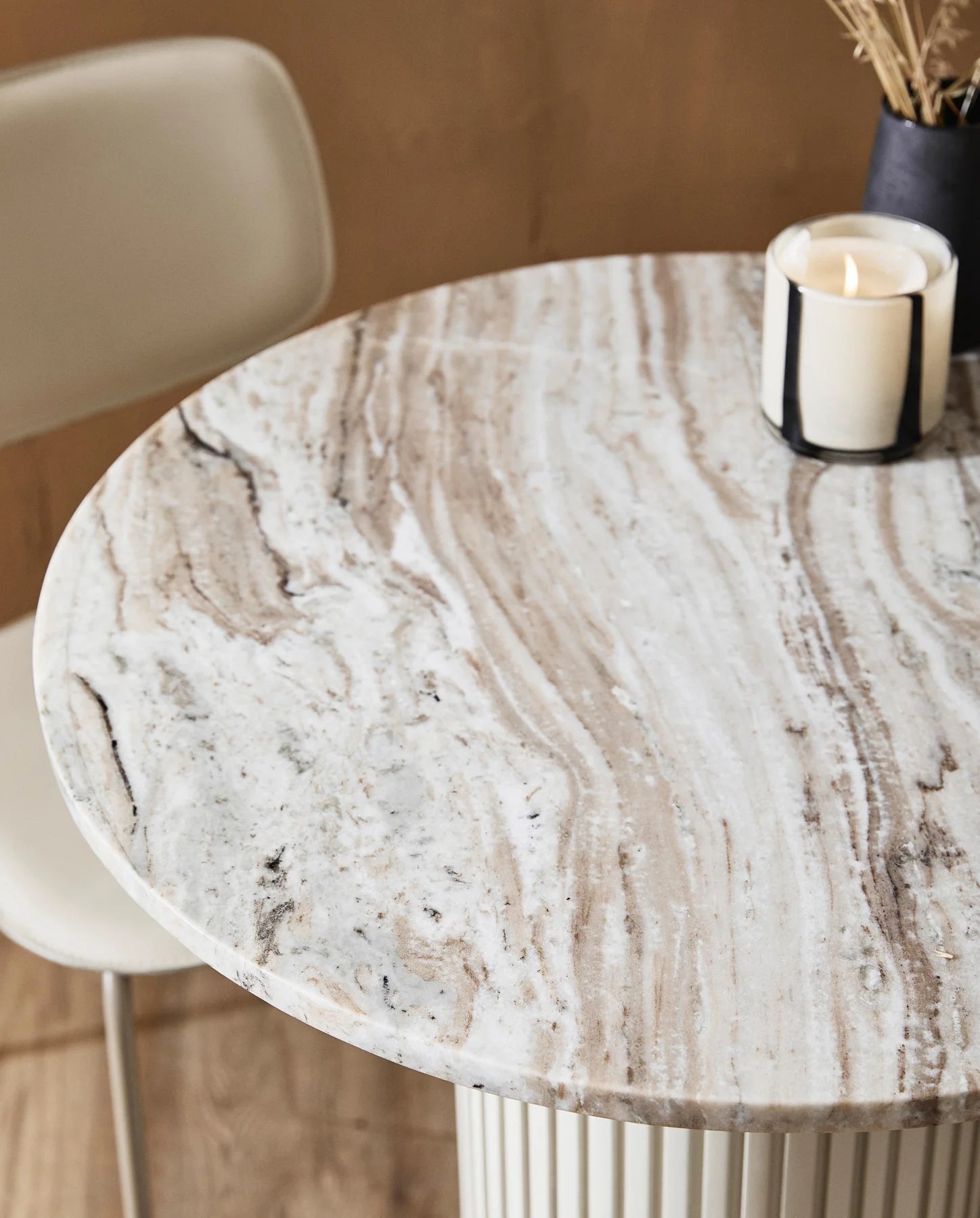 Erie Round Coffee Table em madeira e mármore - Ø90 cm - branco cru, marrom, bege