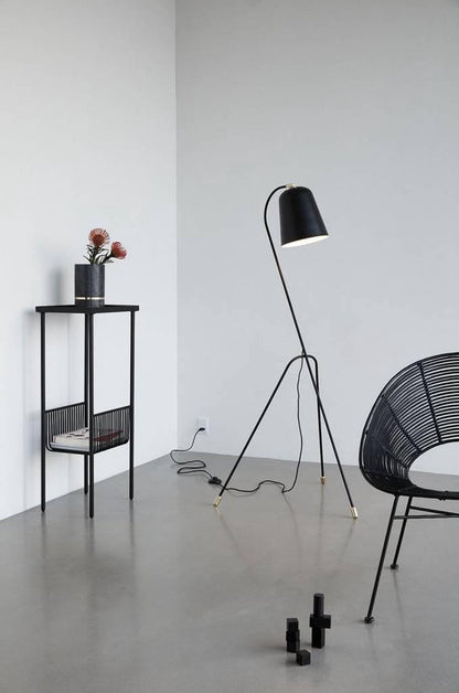 Lâmpada de piso Hübsch - 55 x 55 cm x H156 cm - preto e latão