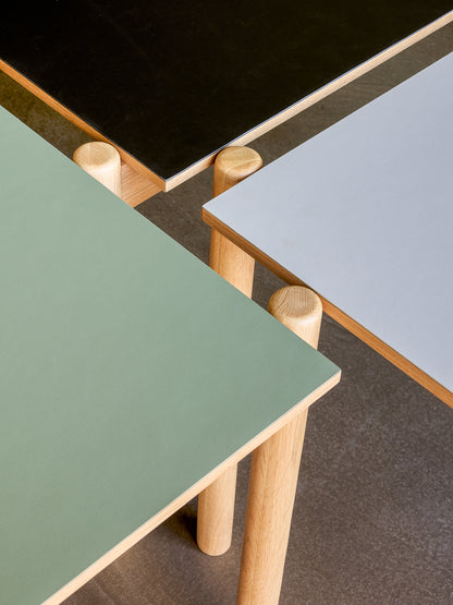 Mesa de Jantar Oblíqua Retangular Verde Oliva - 190x107xh75cm