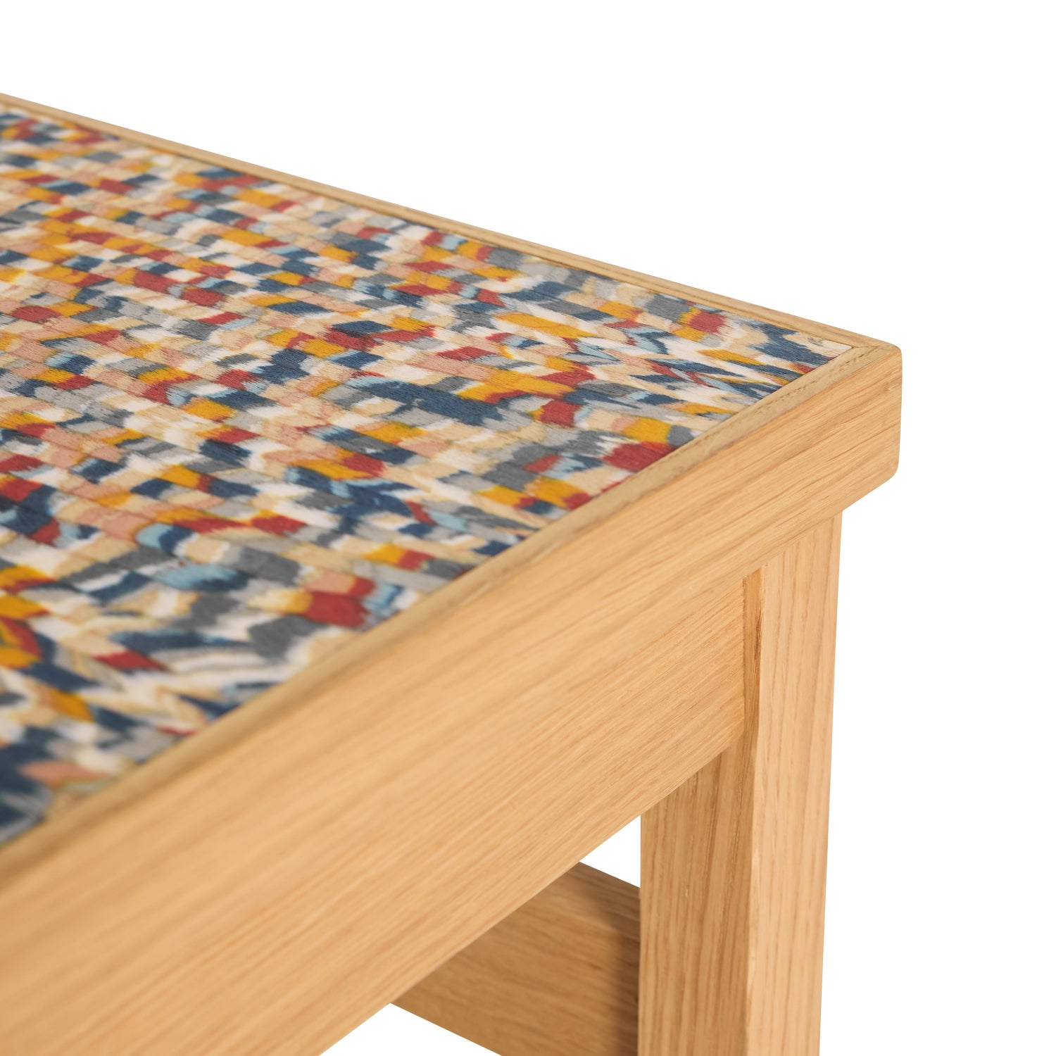 Mesa lateral confete multicolorida - 40x40xh38cm