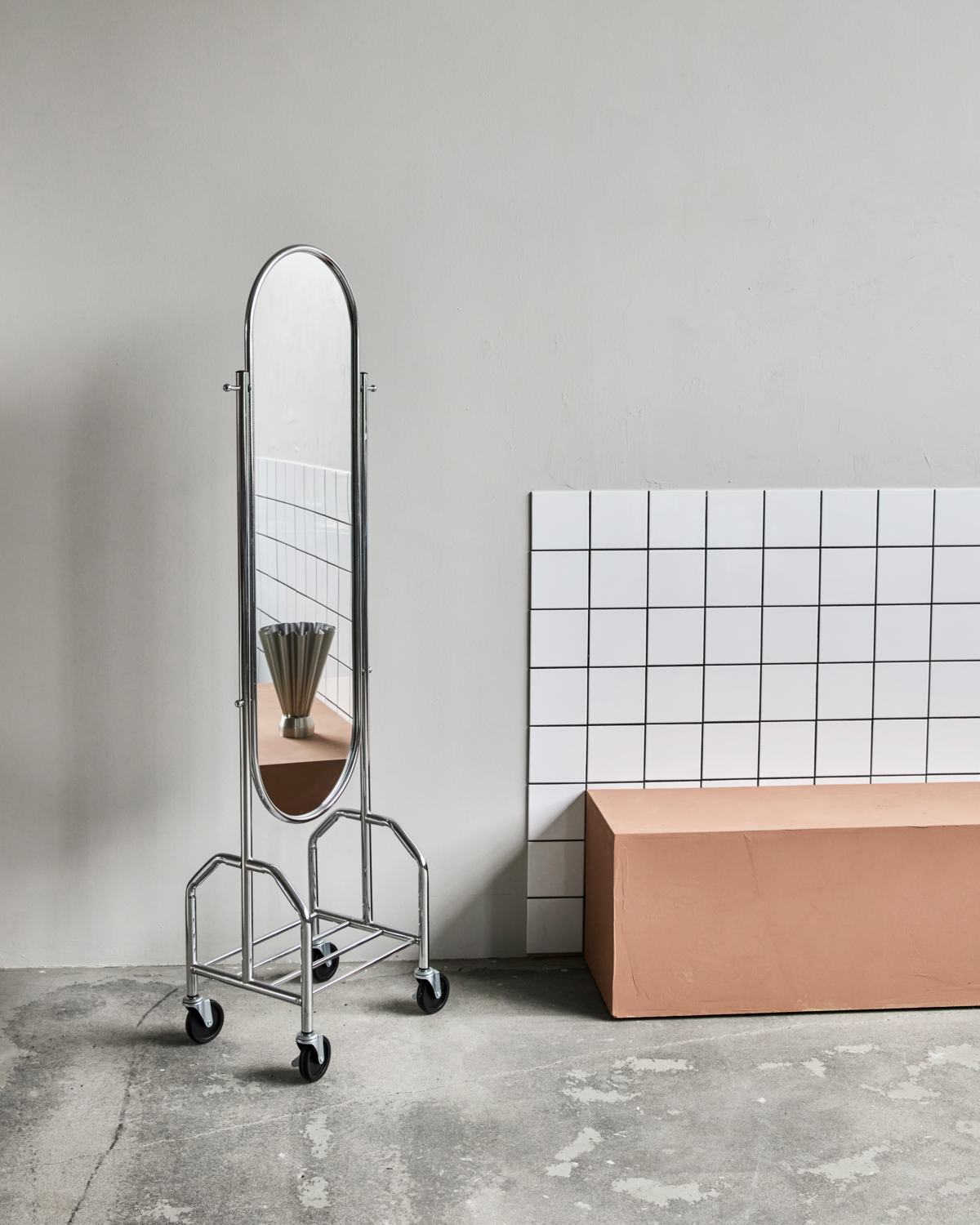 Espelho de chão, HDImage, acabamento prateado