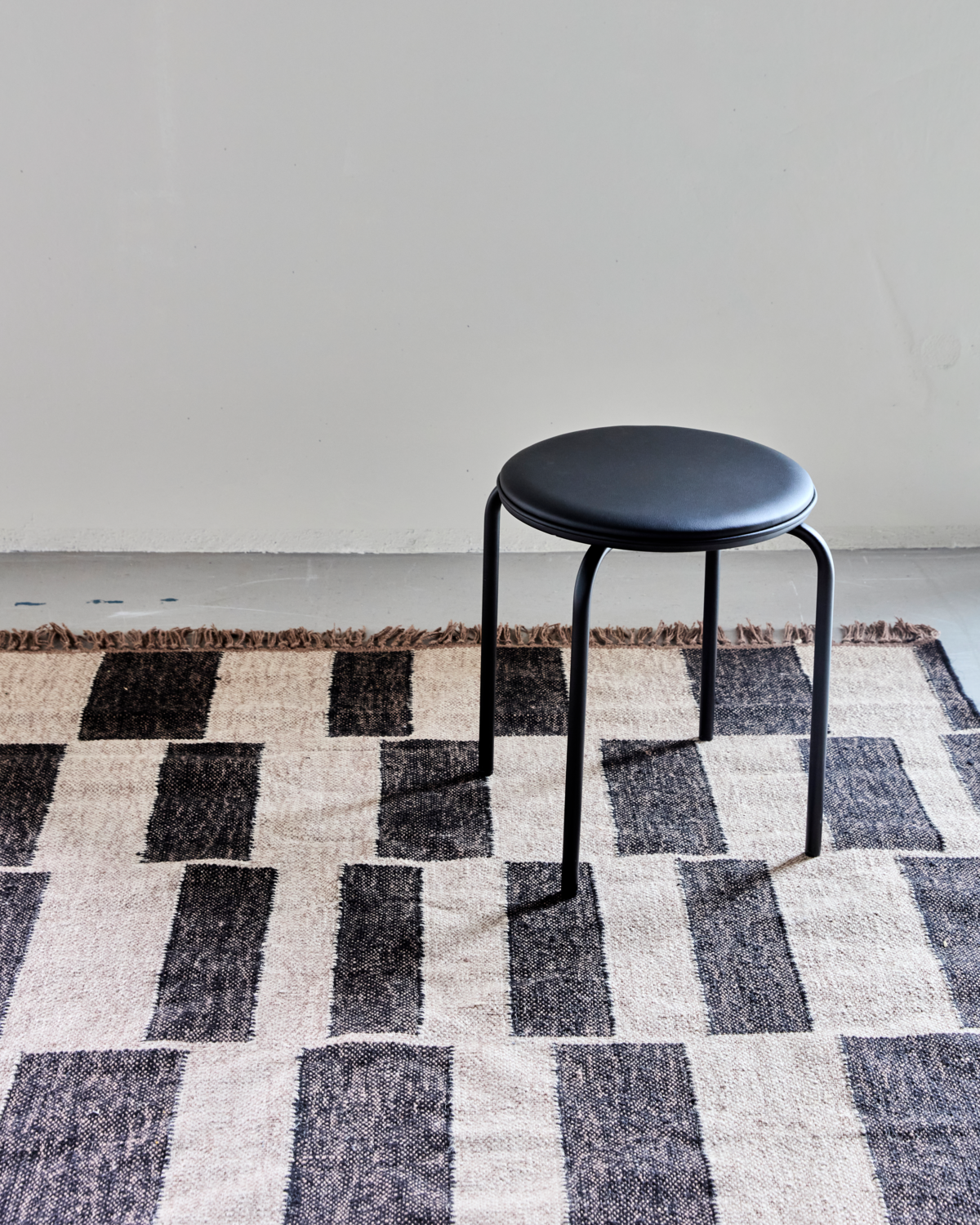 Banqueta, HDPova, Preto