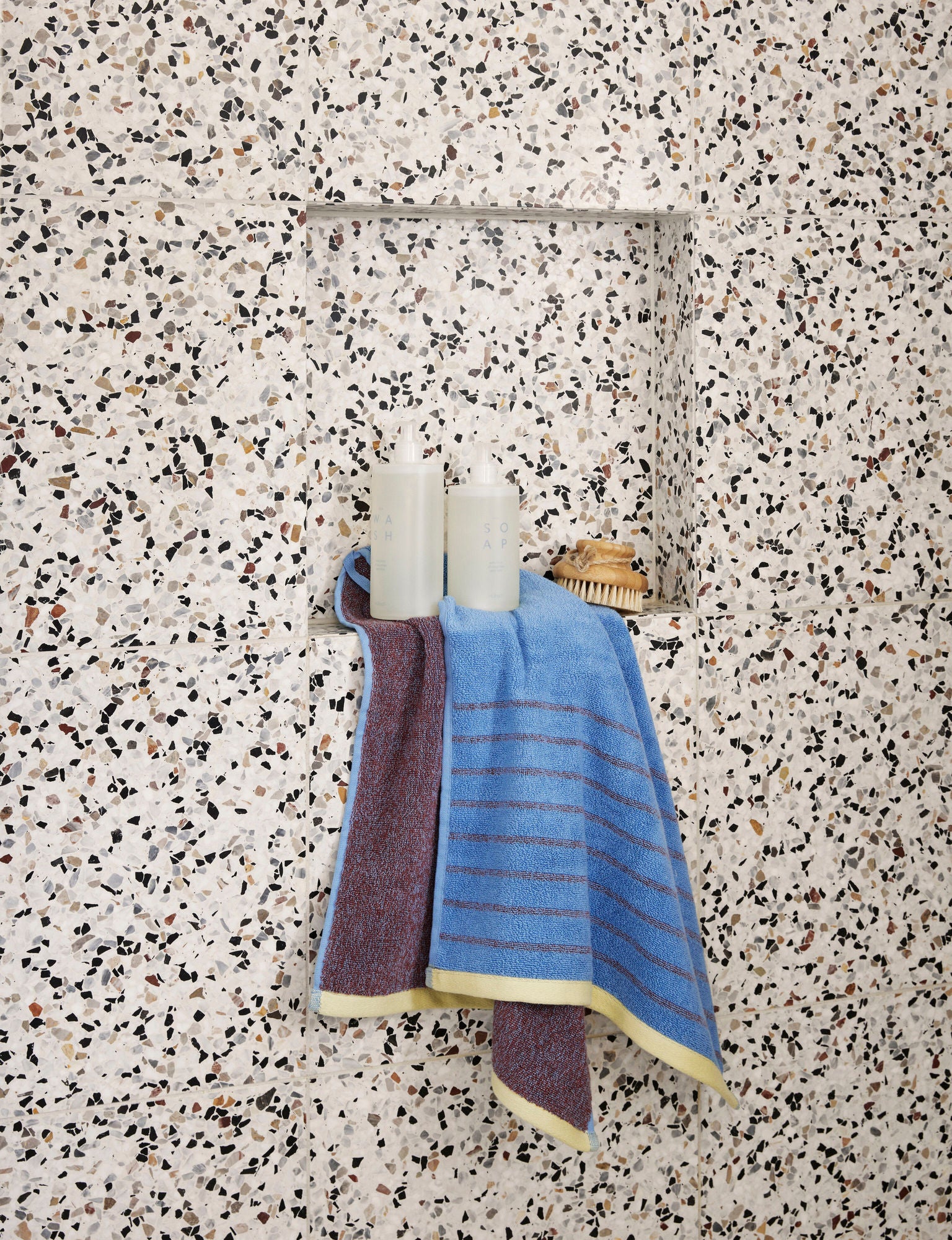 Hübsch Promenade Toalha Grande roxo/azul