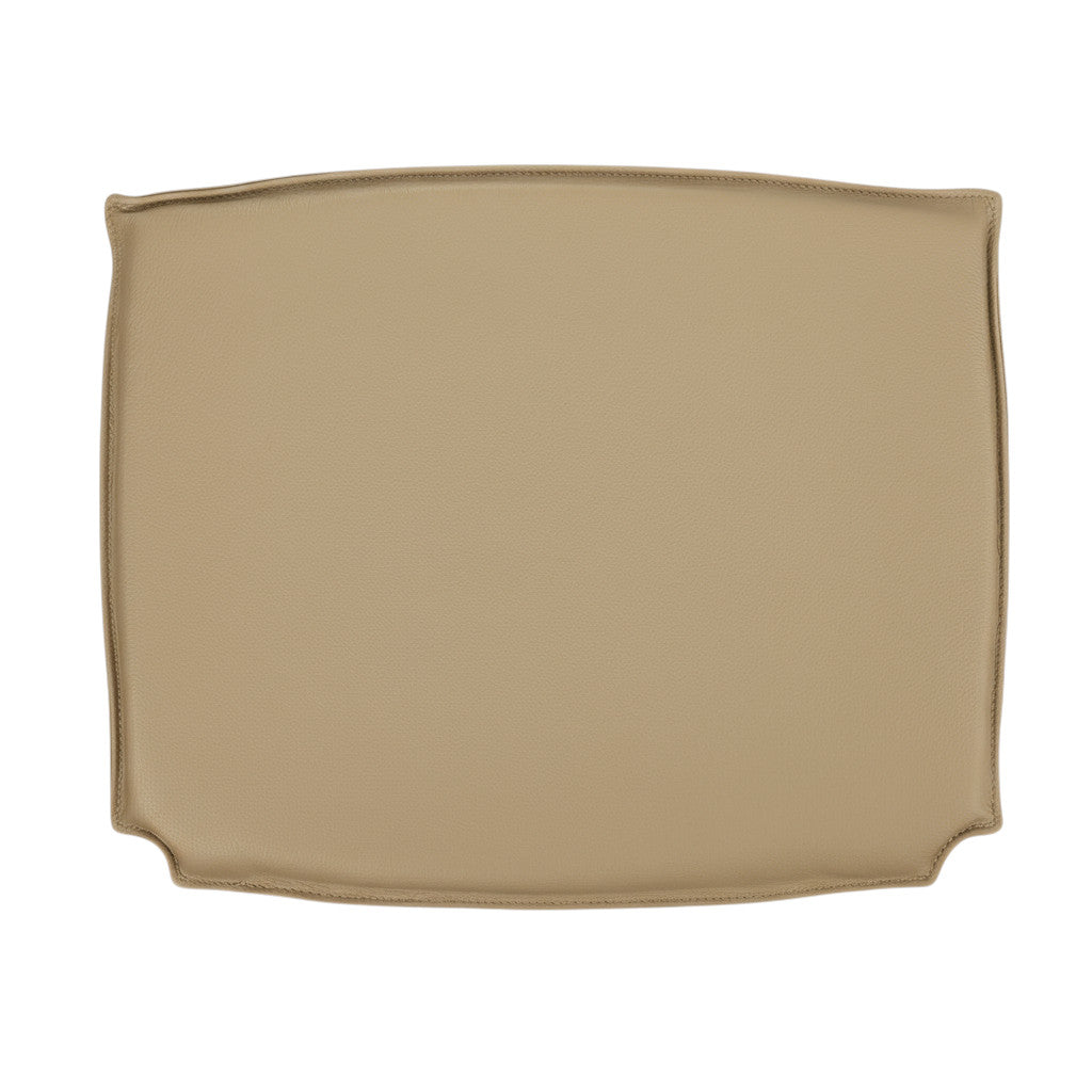 Almofada para (FDB) Jørgen Bækmark J80 A Cadeira em Couro Colorido de Areia