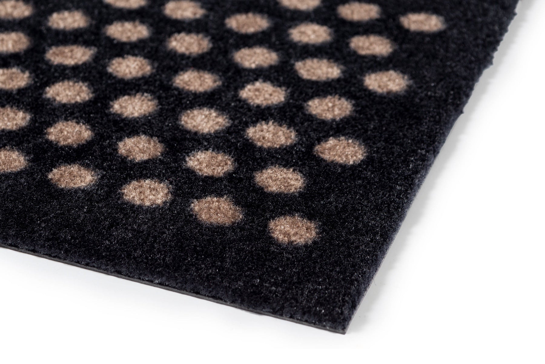 GULVMÅTTE 90 x 200 CM - DOTS/SORT SAND - Tica Copenhagen - DesignGaragen.dk
